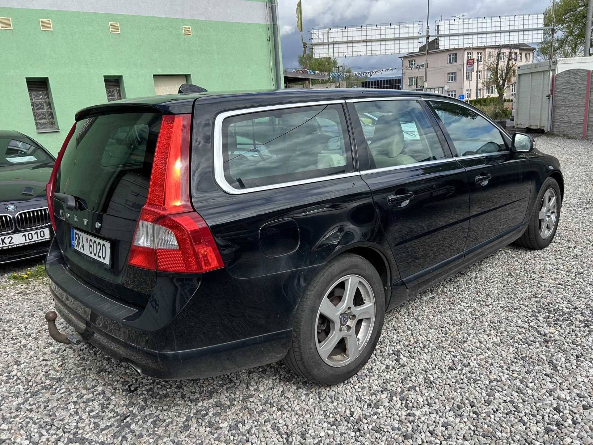 Volvo V70, D5 151 kw - fotka 6