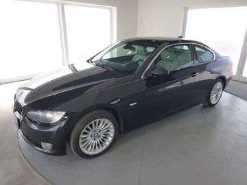 325I-160KW*XENON**VYHŘ.SED