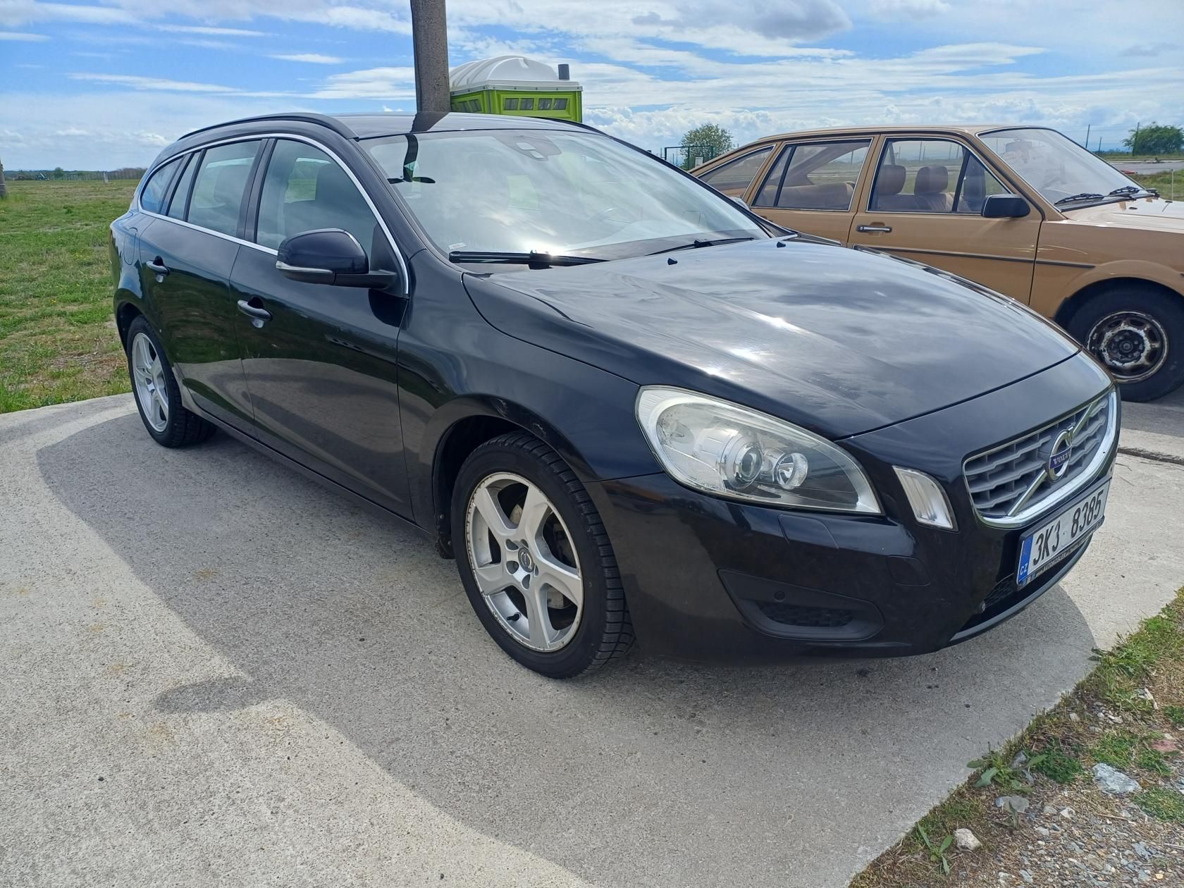 Volvo V60, 1.6 D2 84kW Klima - fotka 4