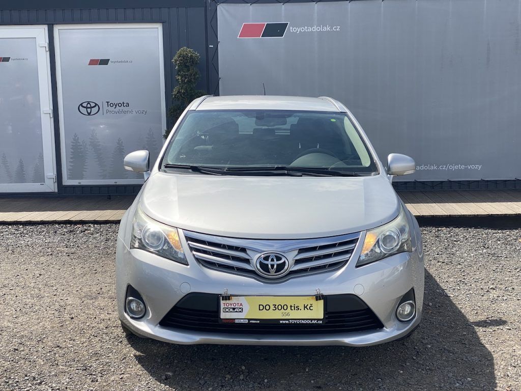 Toyota Avensis, 2.0D-4D, ČR-1m, Luna, DPH - fotka 3