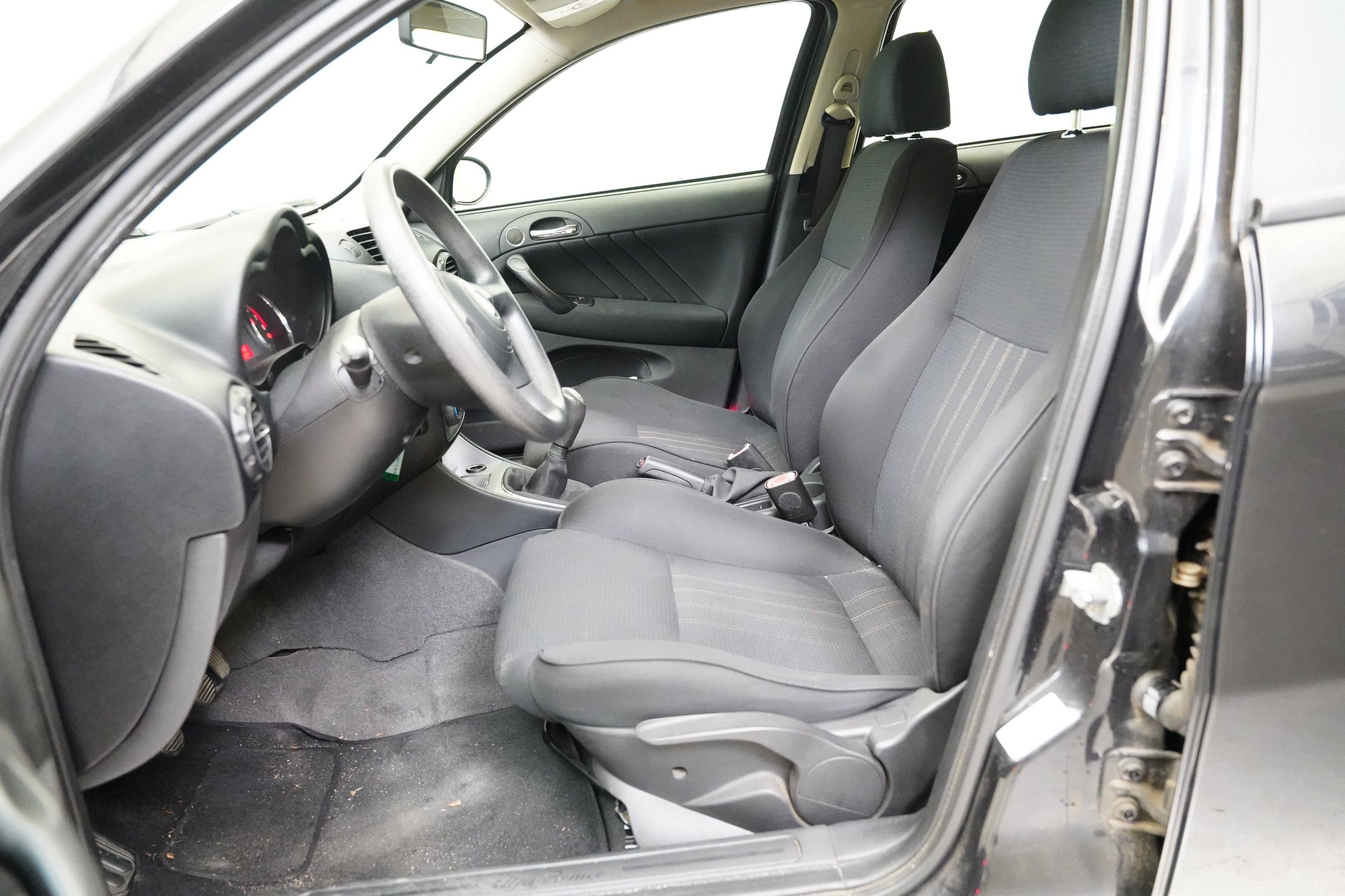 Alfa Romeo 147, 1.6 77 kW Progression - fotka 3