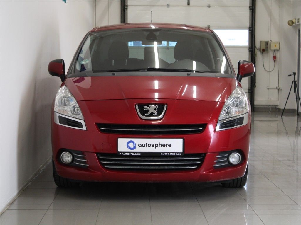Peugeot 5008, 1,6 i 88kW ČR Nové STK - fotka 2
