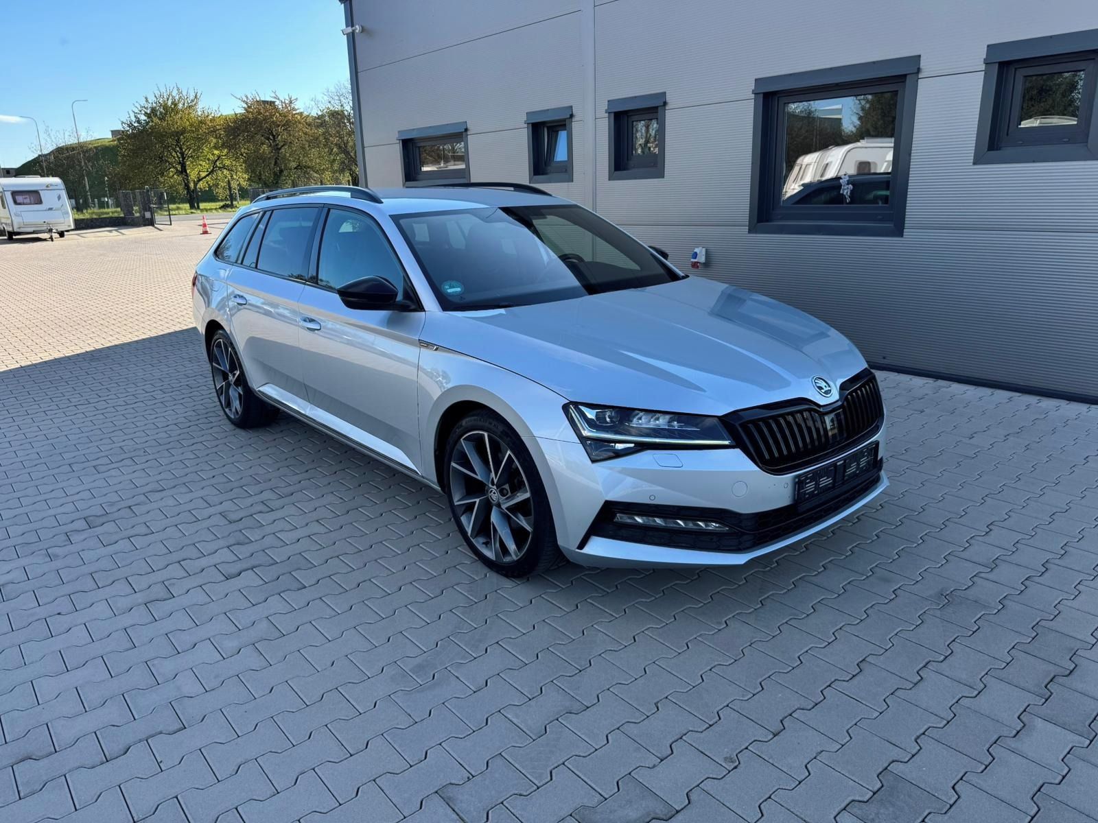 Škoda Superb, sportline, 4x4, tažné, dsg - fotka 3