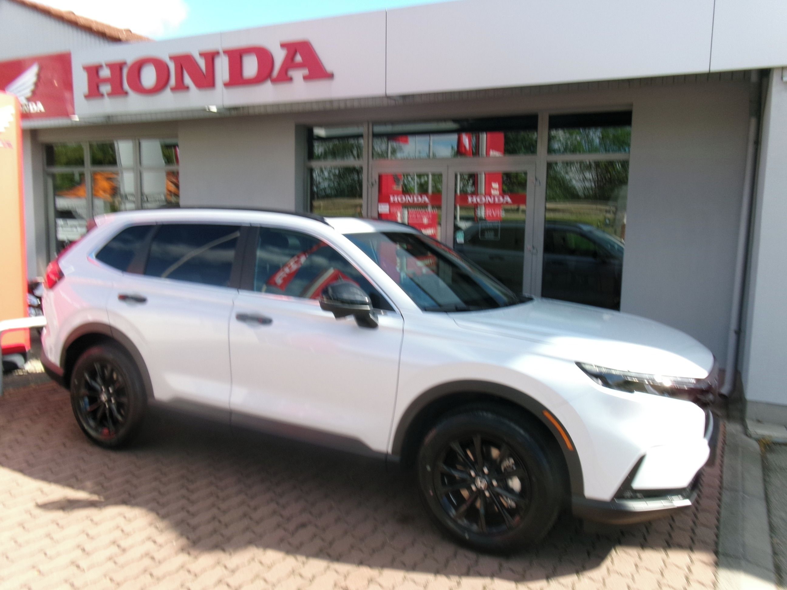 Honda CR-V, 2.0e:HEV ELEGANCE PLUS 2026 - fotka 2