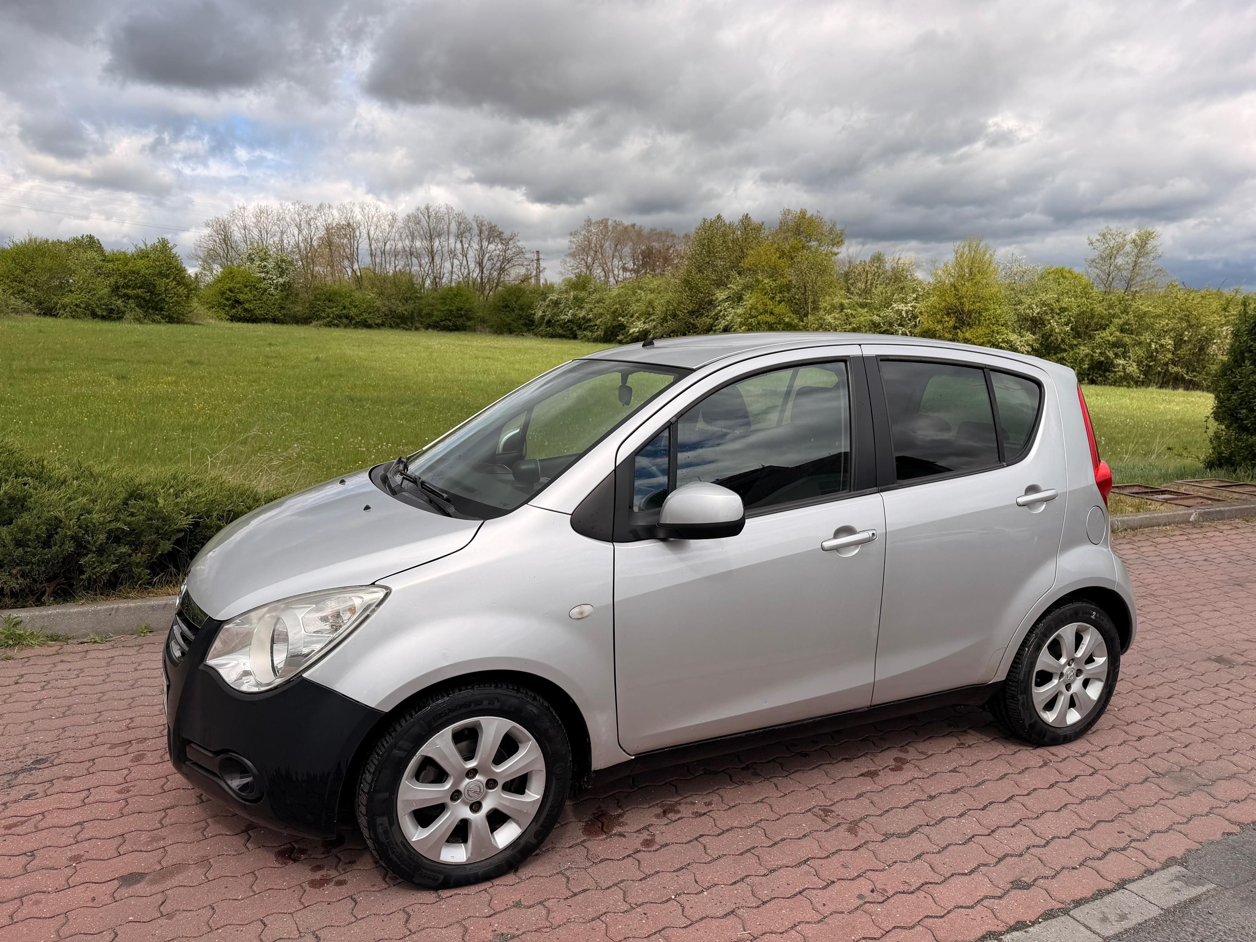 Opel Agila, 1,2I 63 KW.Klima.06/2008 - fotka 2