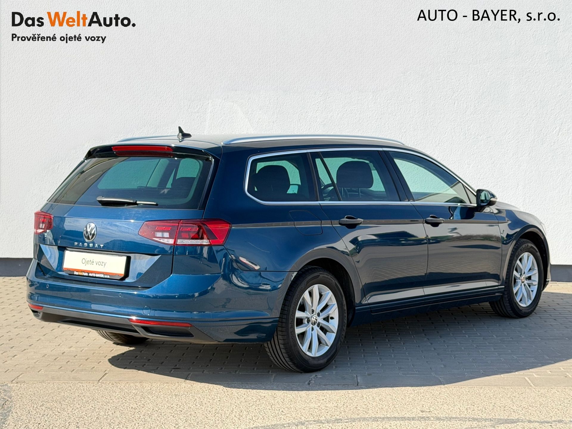 Volkswagen Passat, 2.0TDi 110kW Business - fotka 2