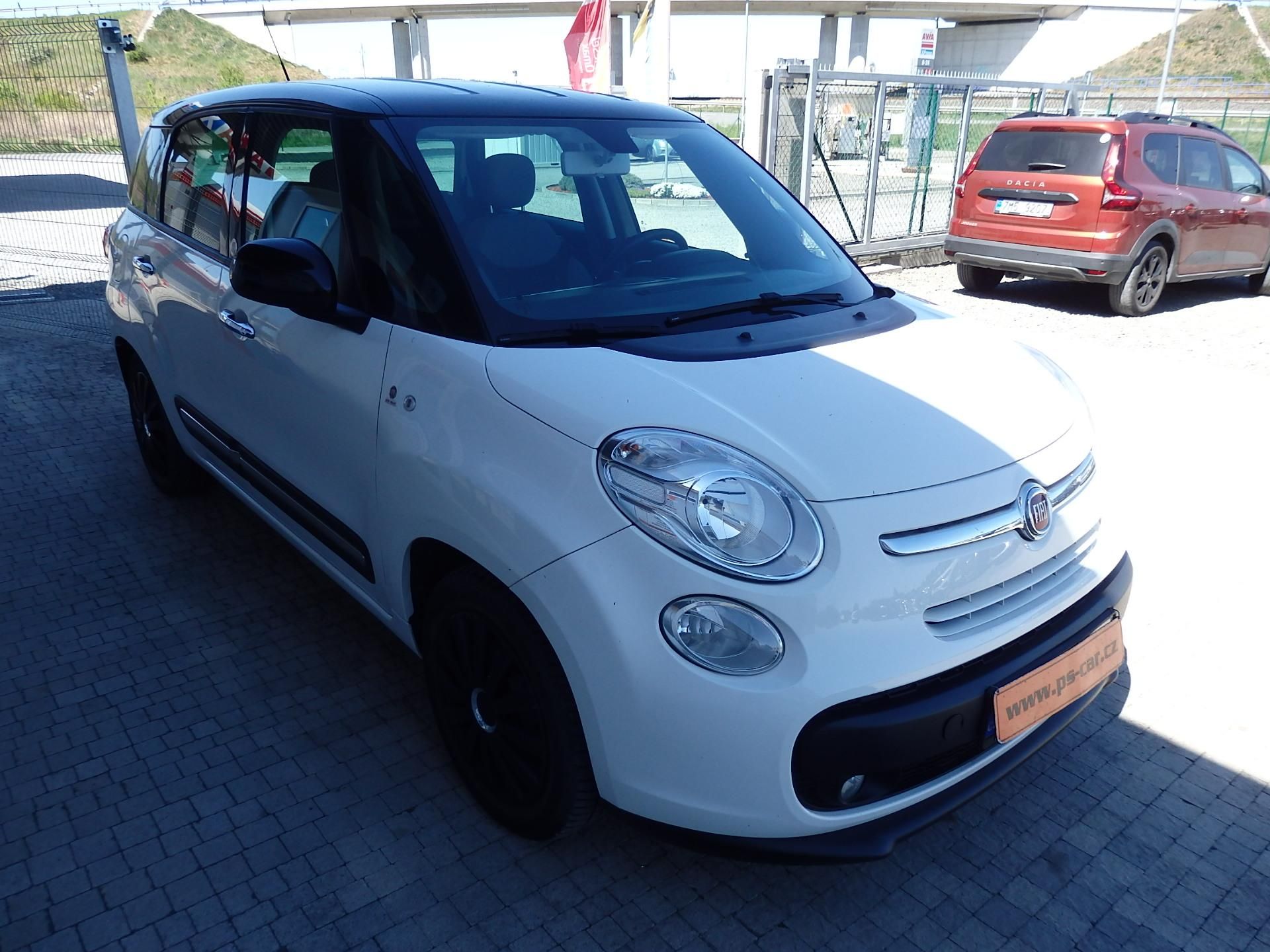 Fiat 500L, 0.9T 105 LIVING KLIMA - fotka 3