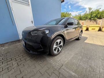 52 kWh Style RWD