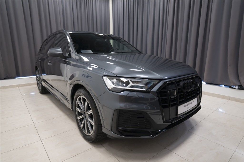 Audi Q7, 3,0 TDI QUATTRO S-LINE ČR - fotka 3