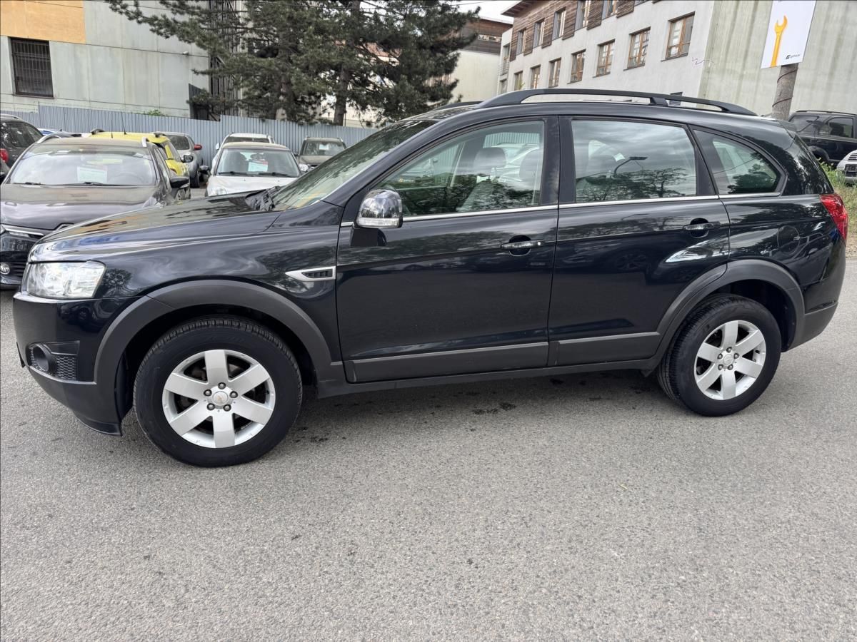 Chevrolet Captiva, 2,2 7,mist+ - fotka 4
