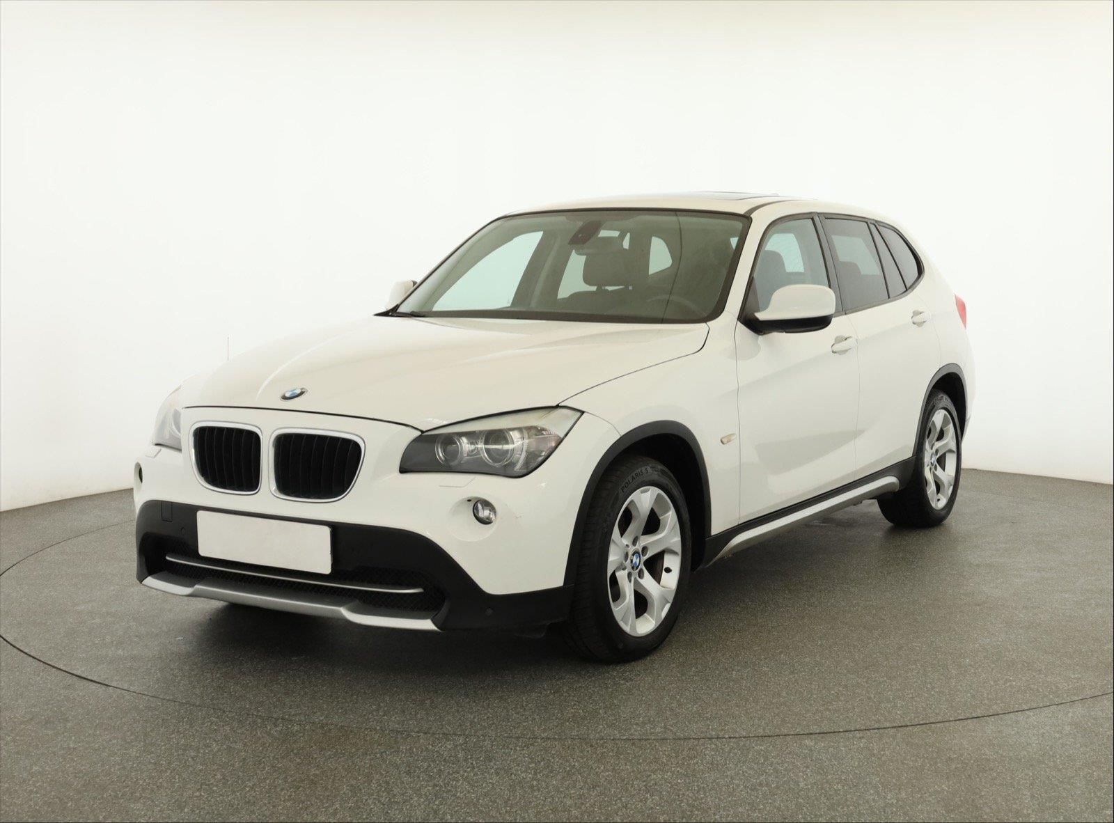 BMW X1, xDrive20d, 4X4, Serv.kniha - fotka 2