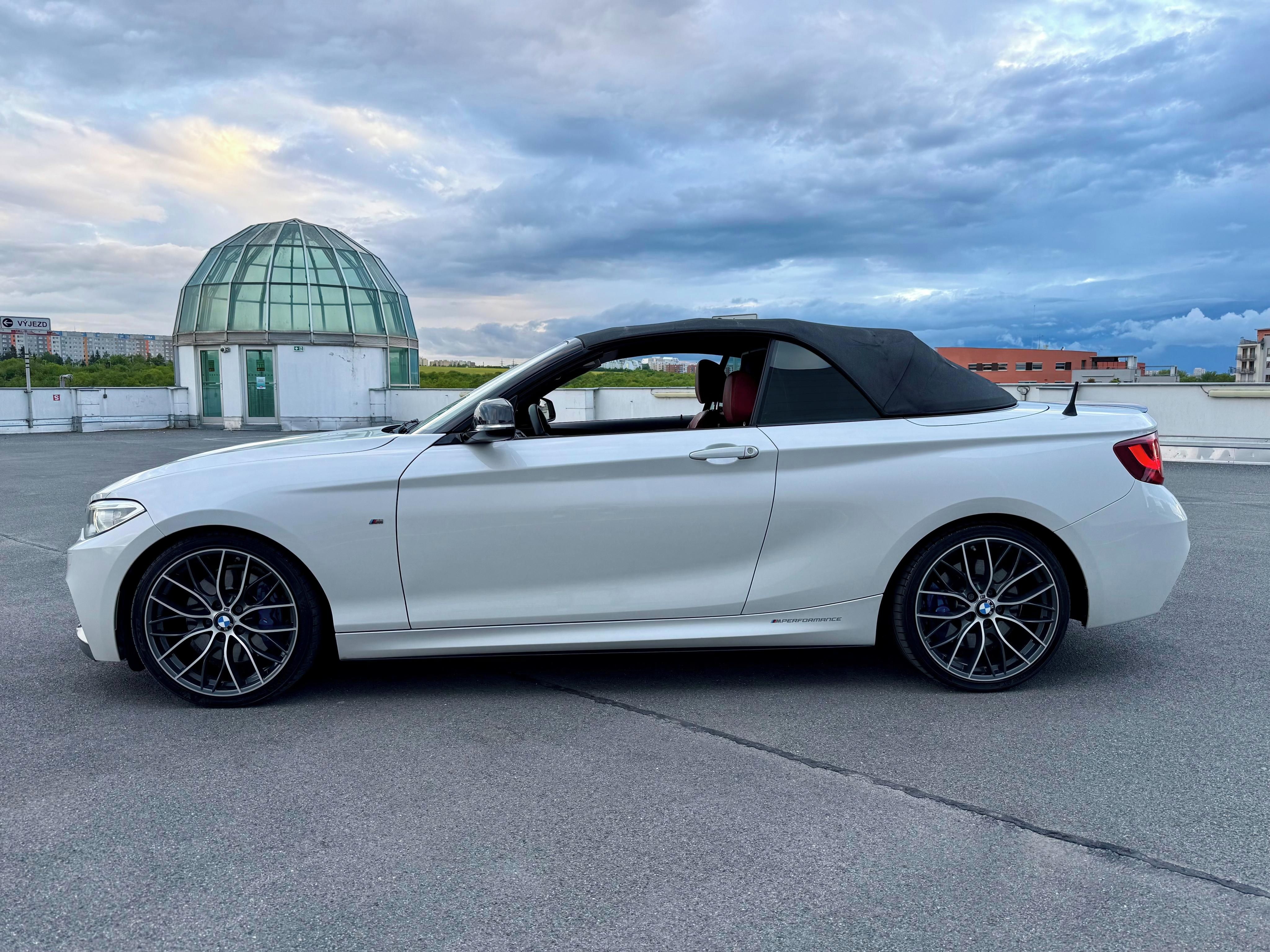 BMW Řada 2, m235i RWD - fotka 2