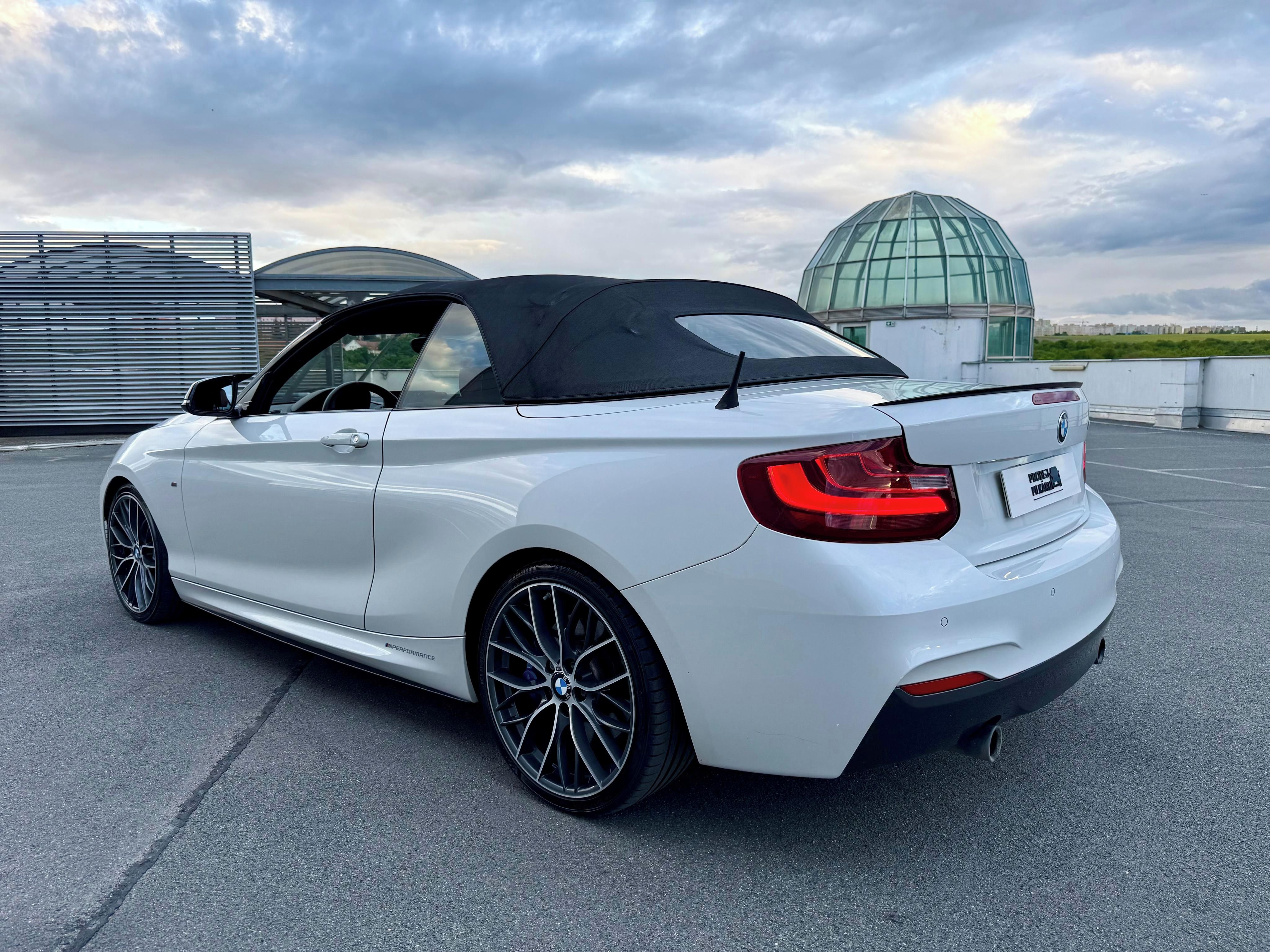BMW Řada 2, m235i RWD - fotka 3