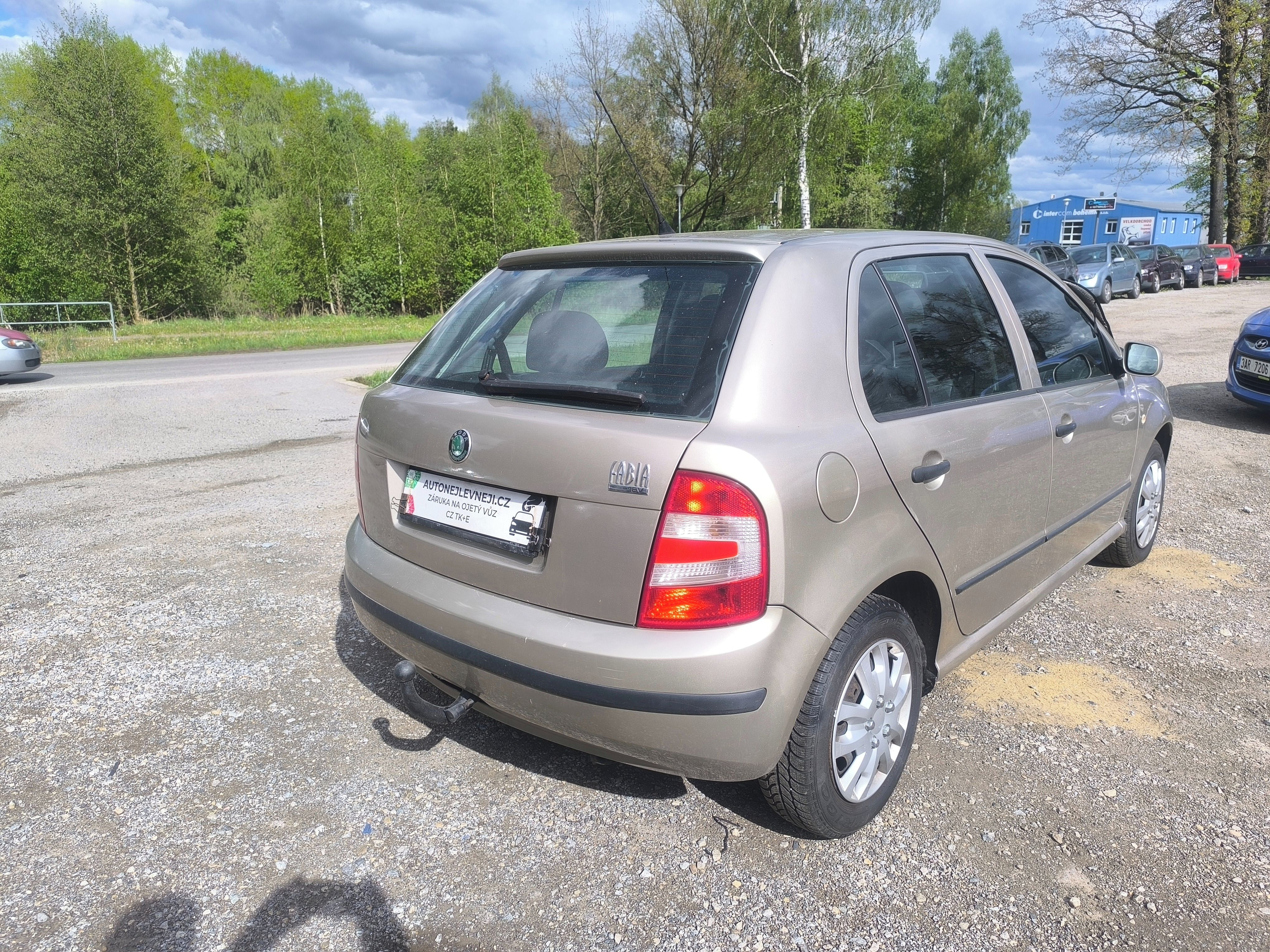 Škoda Fabia, 1,4i,KLIMA,PĚKNÁ,SERVISKA,TZ - fotka 4