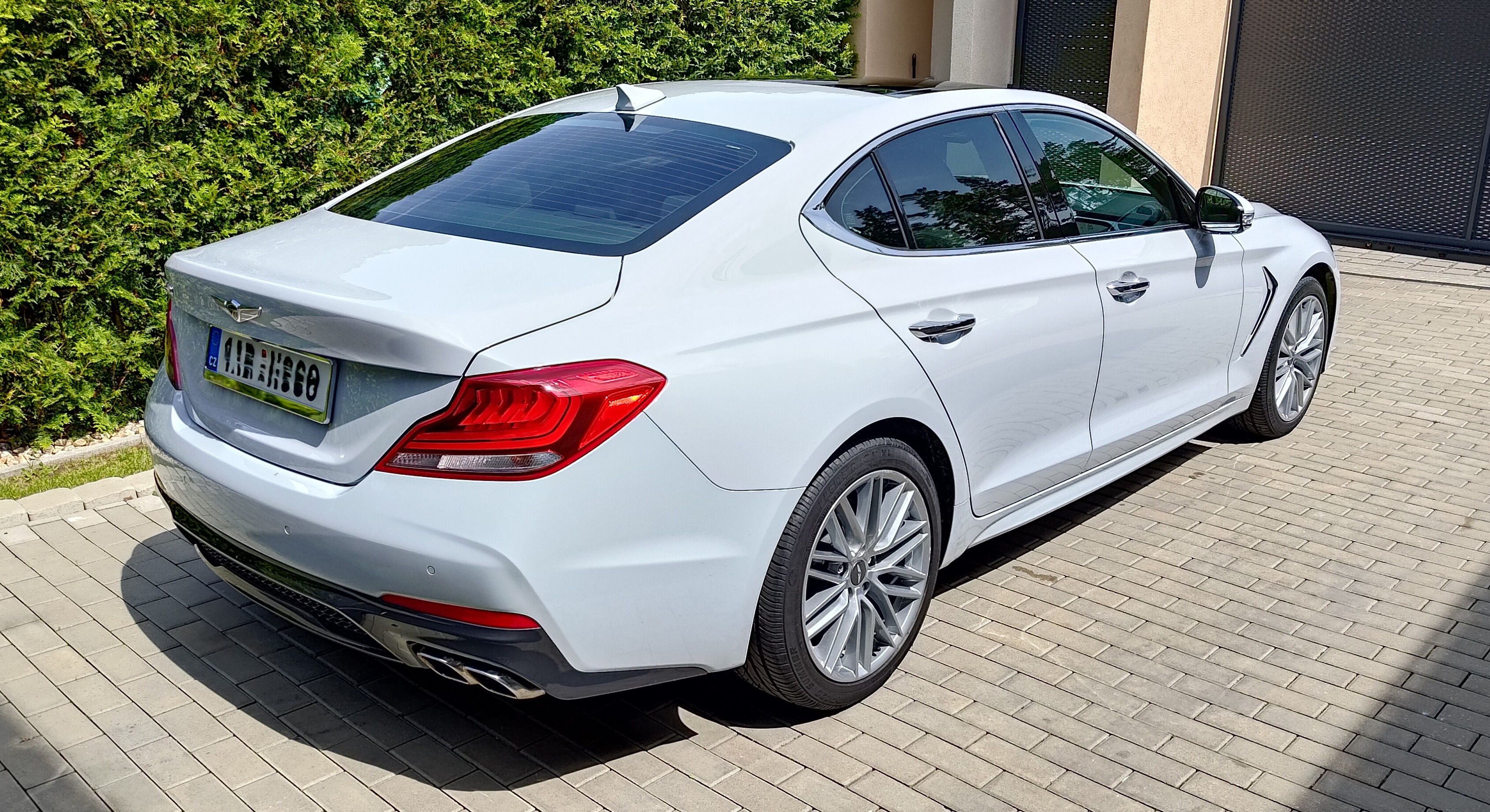 Genesis G70, 2.0T AWD - fotka 4