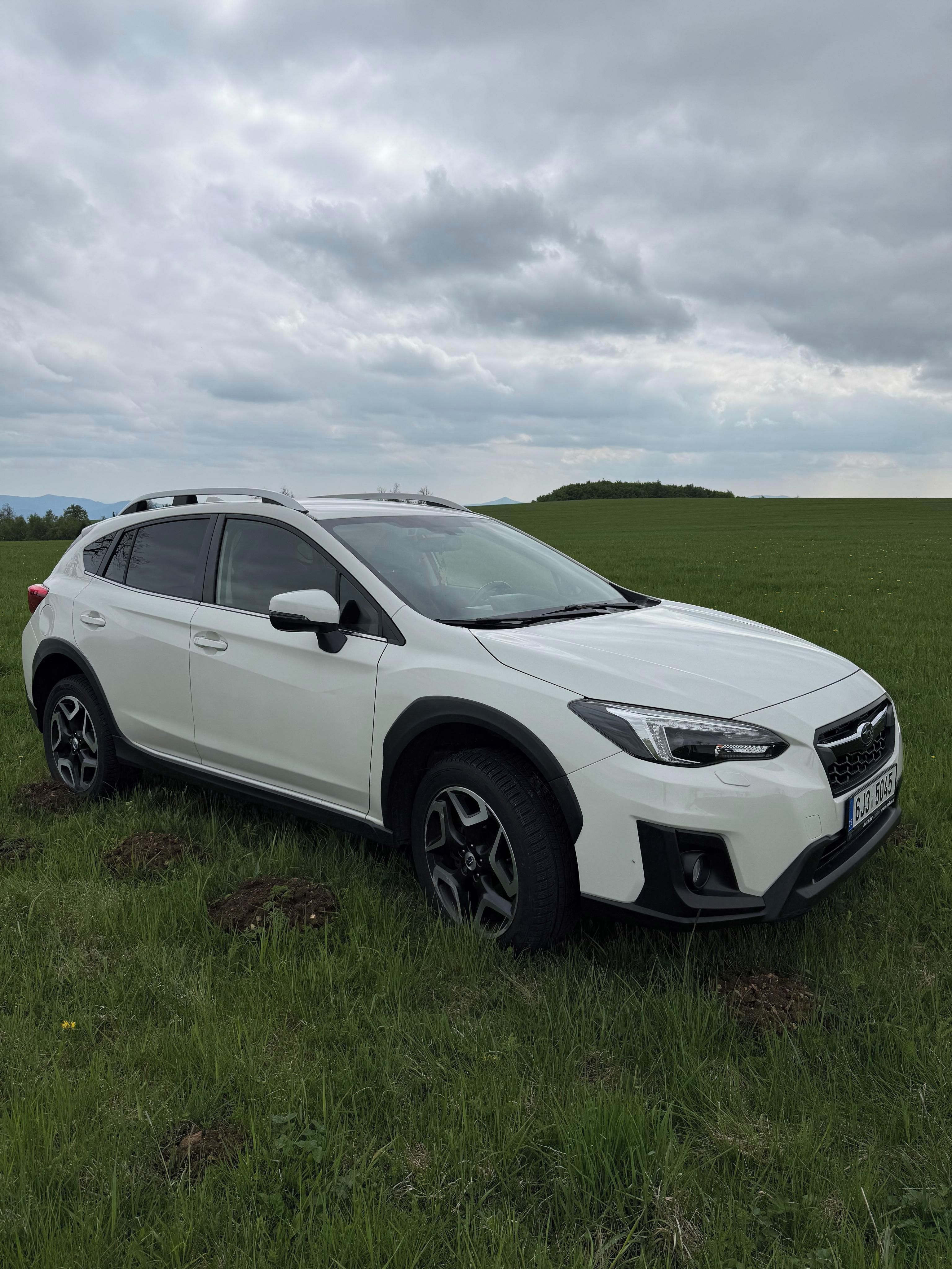 Subaru XV, 2.0i 4x4,ČR,tažné,servis,6Otis - fotka 4