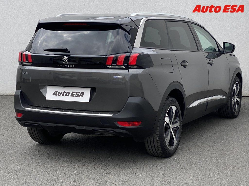 Peugeot 5008, 1.2i,Allure - fotka 4