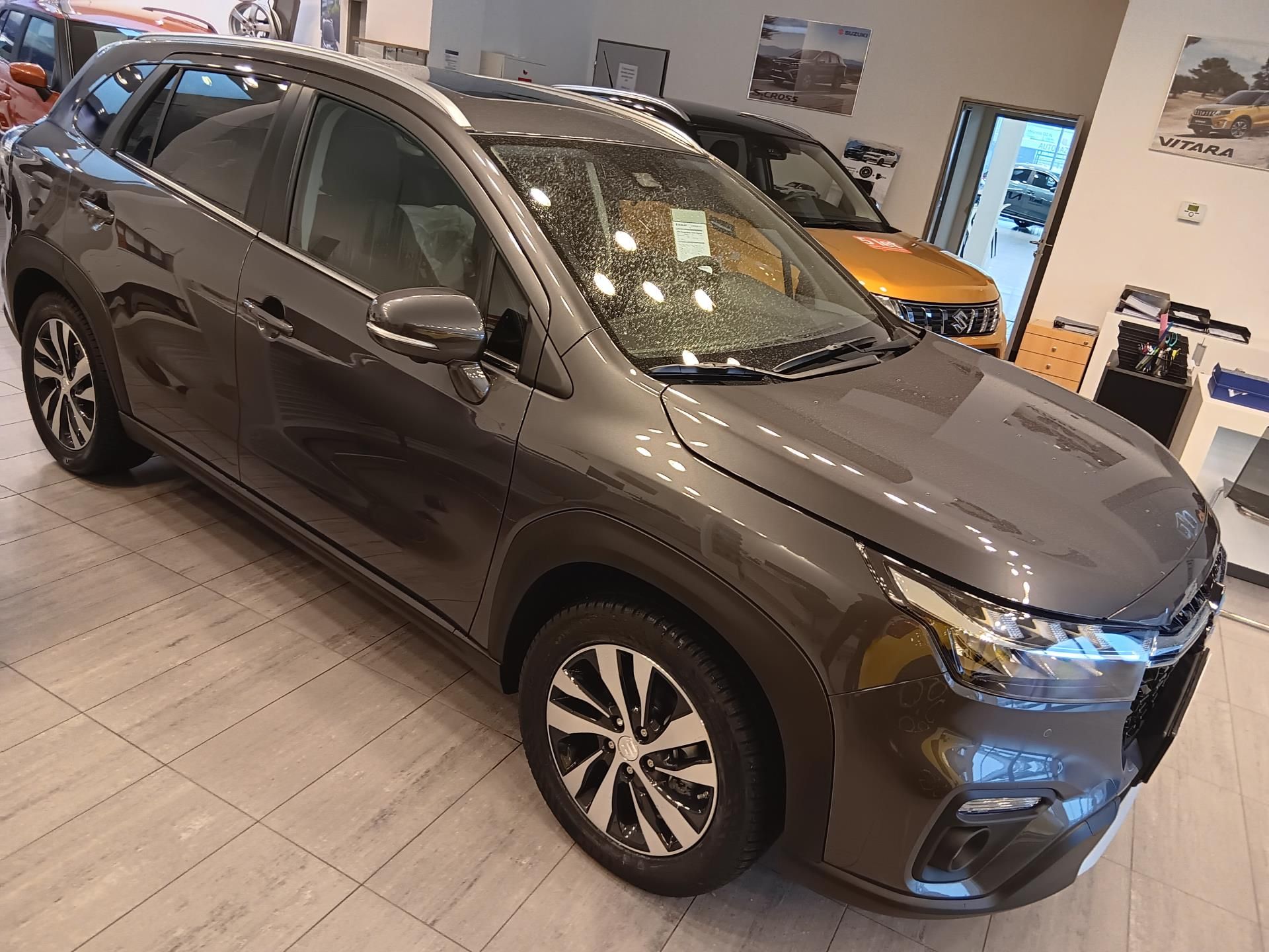 Suzuki S-Cross, ELEGANCE 1,4 HYBRID M/T 4x4 MY - fotka 3