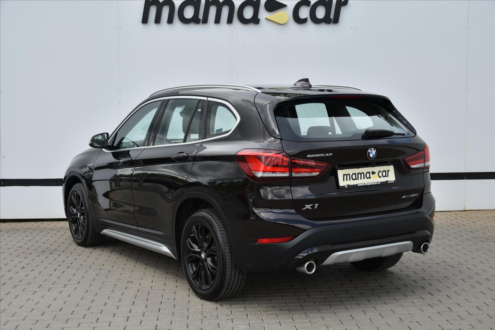 BMW X1, xDrive 20d 140kW xLine 1.MAJ. - fotka 5