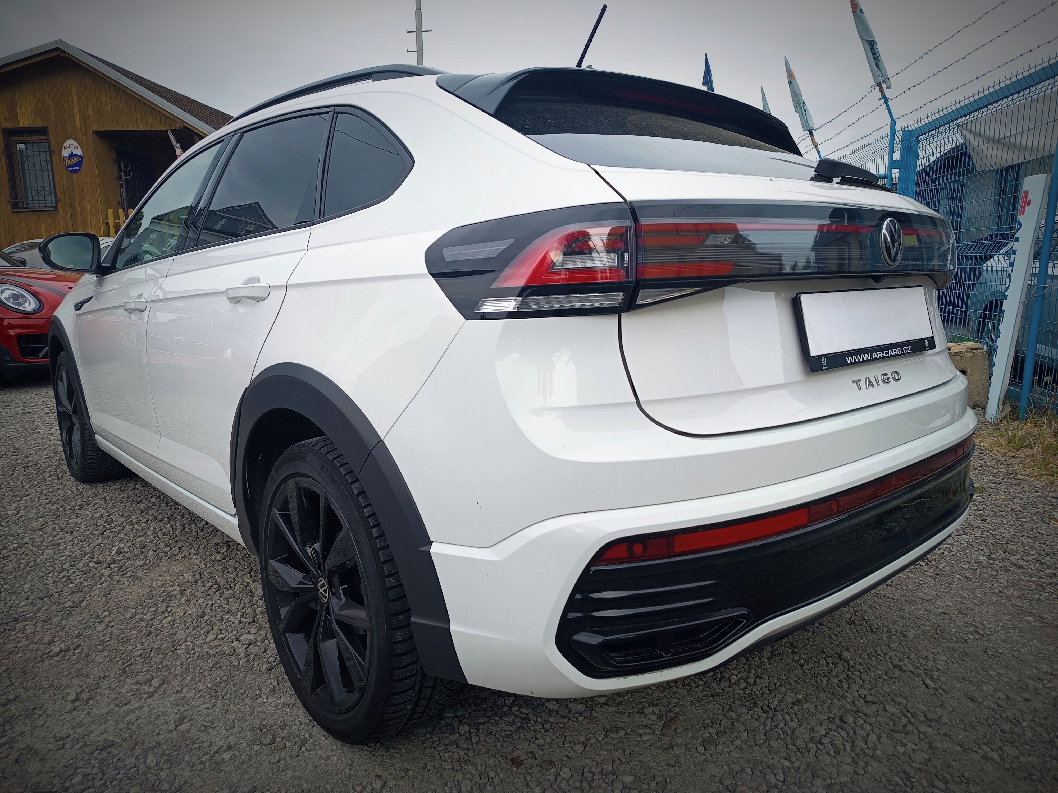 Volkswagen Taigo, 1,5TSI R-Line ČR 1 majitel DPH - fotka 3