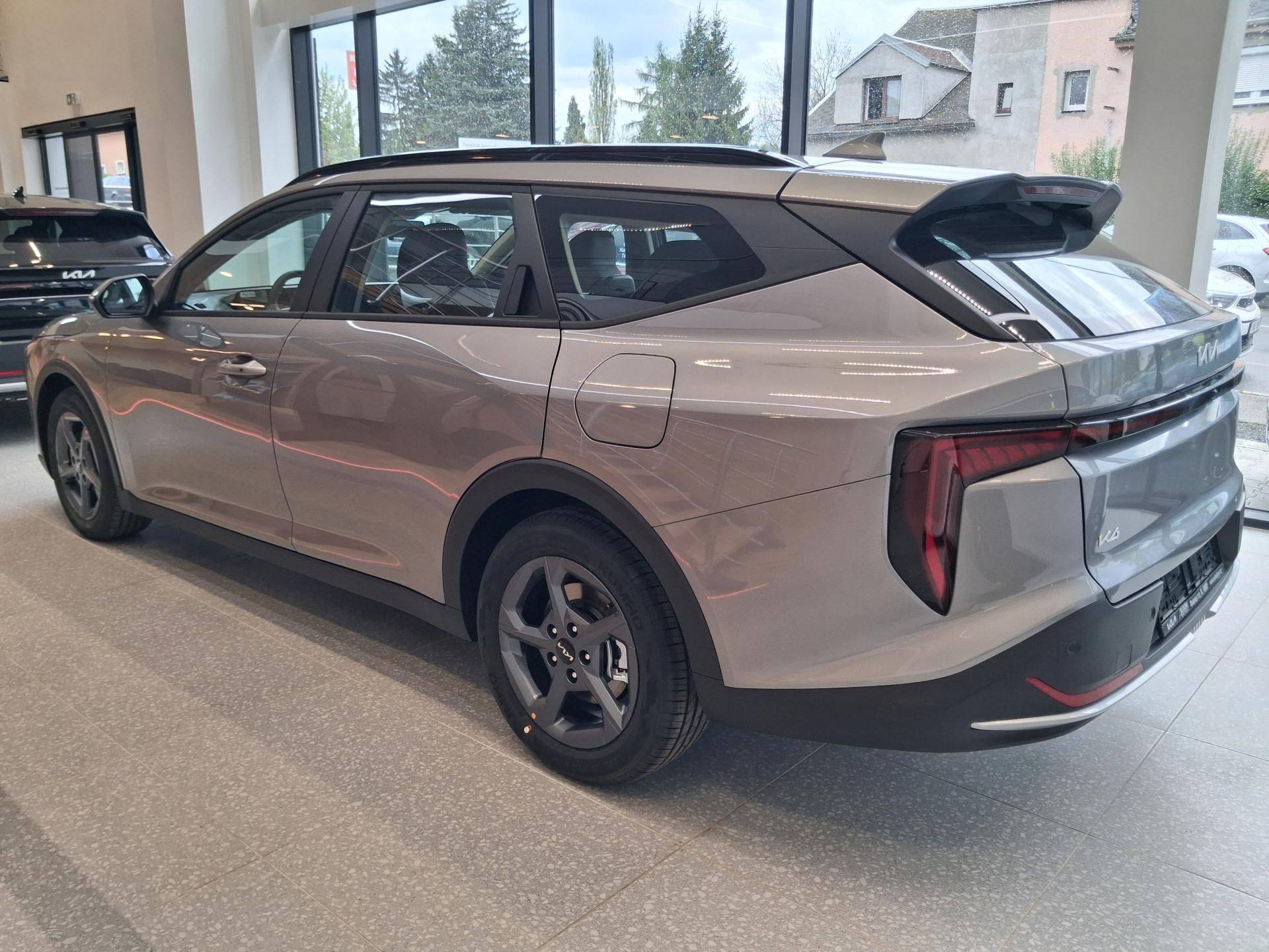 Kia K4, 1,6 T-GDi GPF 7DCT EXCLUSIVE - fotka 5