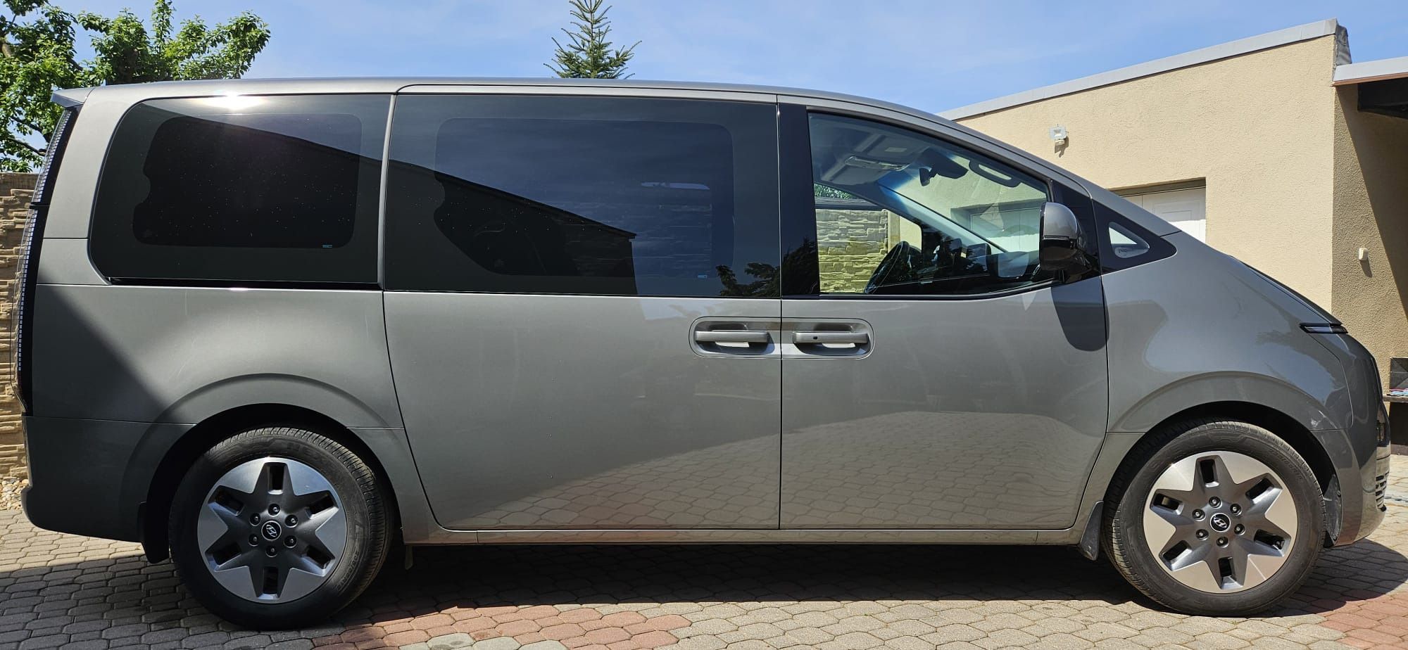 Hyundai Staria, 2.2 CRDi 4x4 AT 1.majitel, DPH