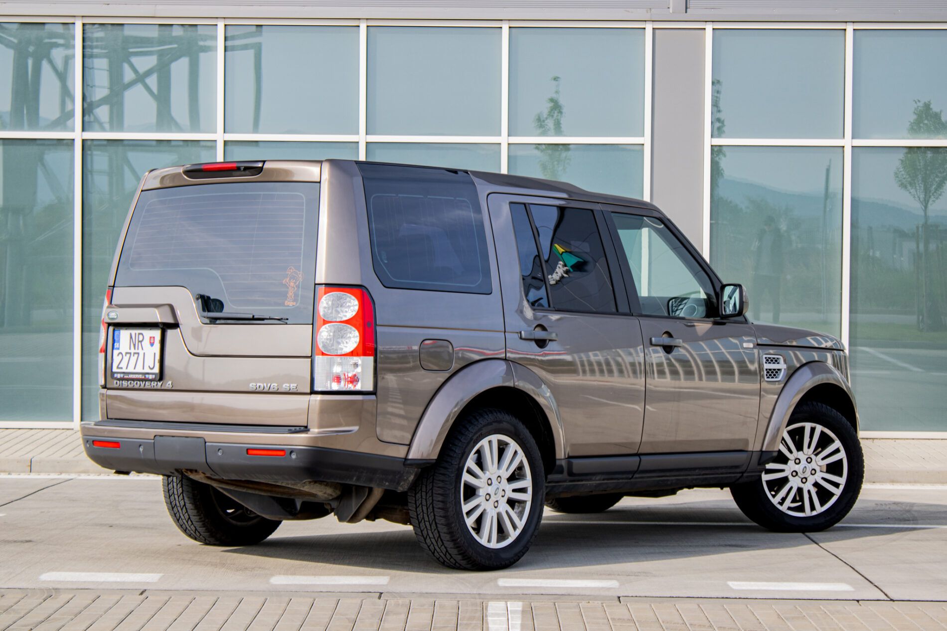 Land Rover Discovery - fotka 5