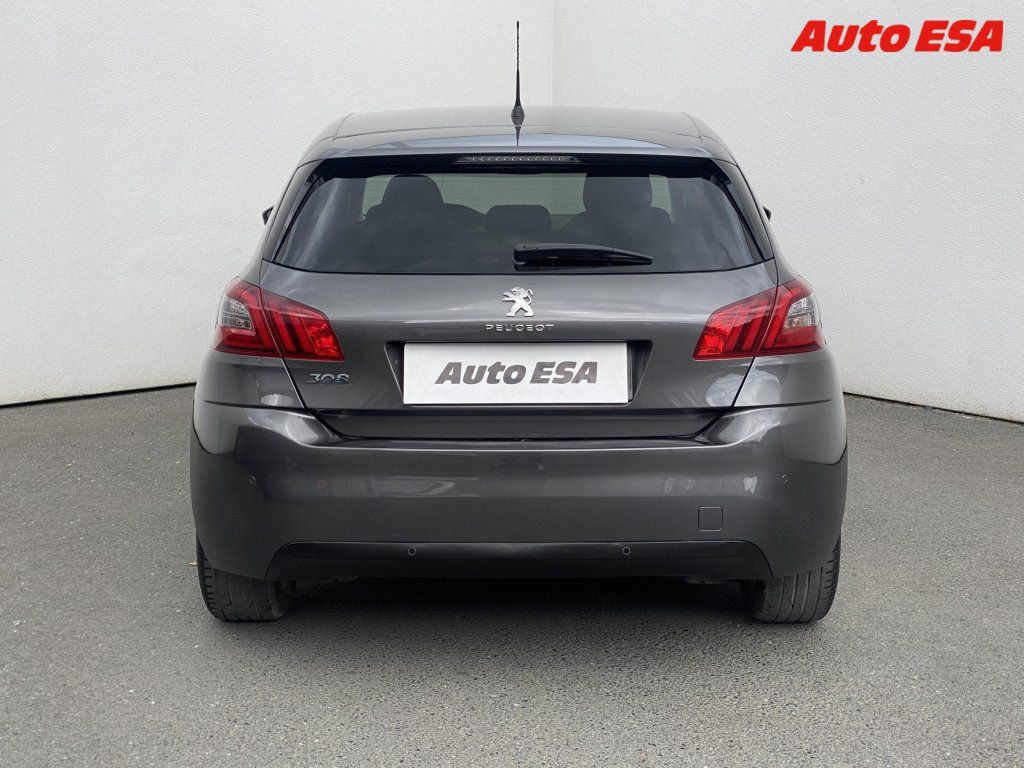 Peugeot 308, 1.2 i,Style - fotka 5
