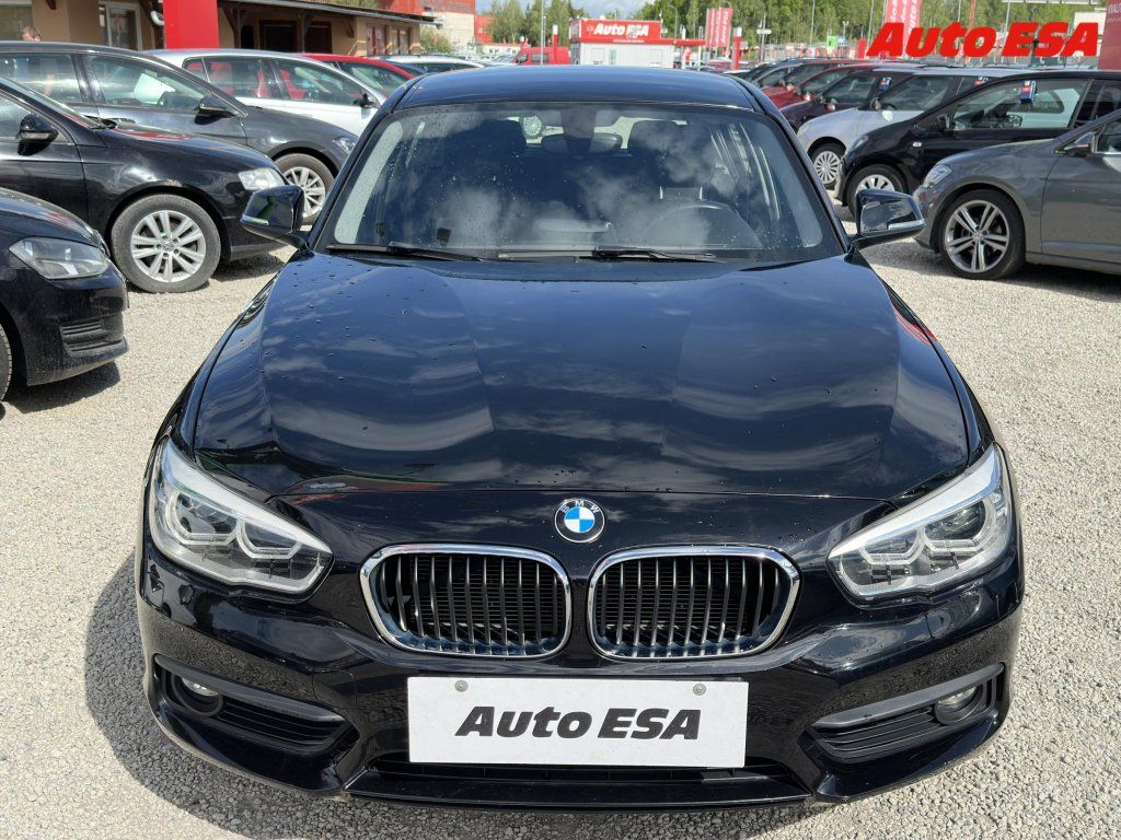 BMW Řada 1, 1.5 i,ČR - fotka 2