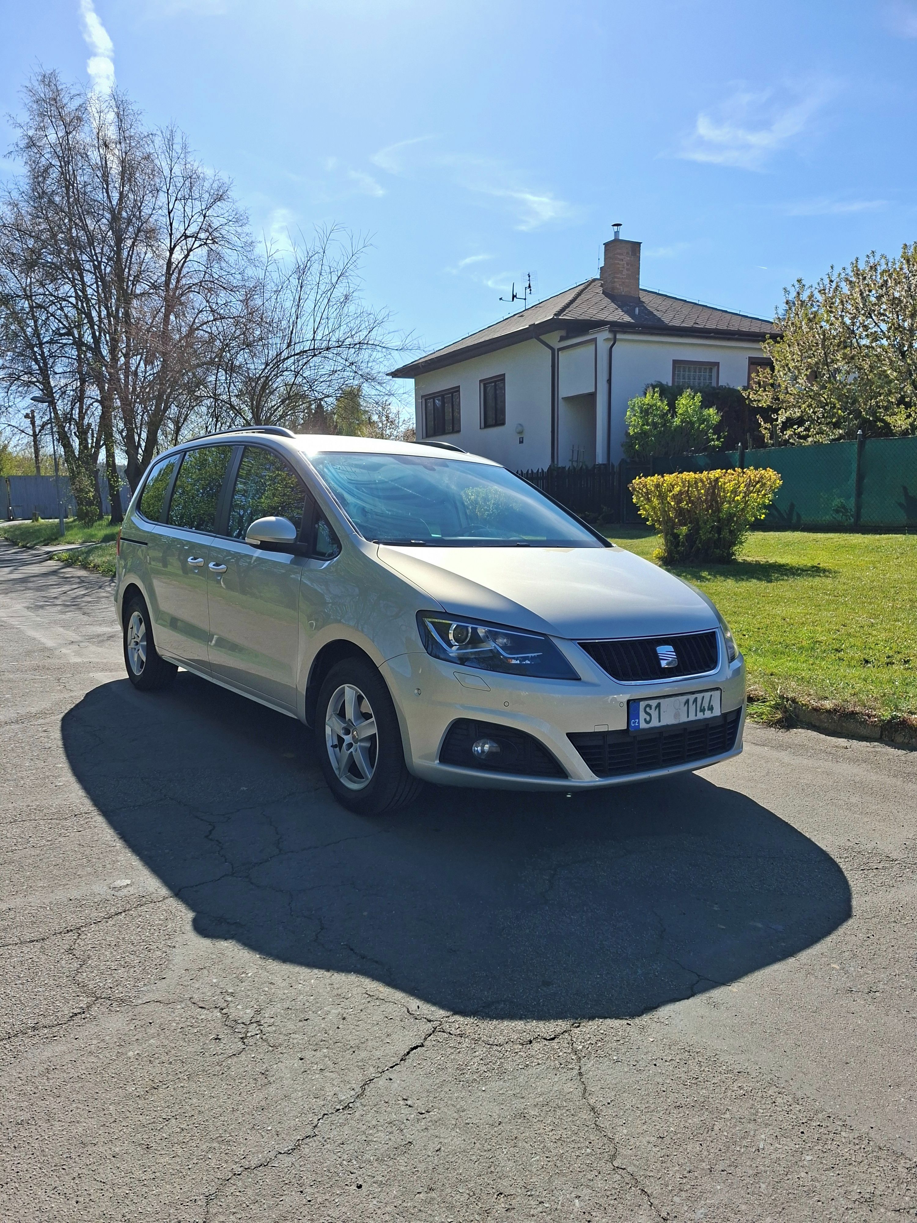 Seat Alhambra, 2.0tdi 103kw style 2012