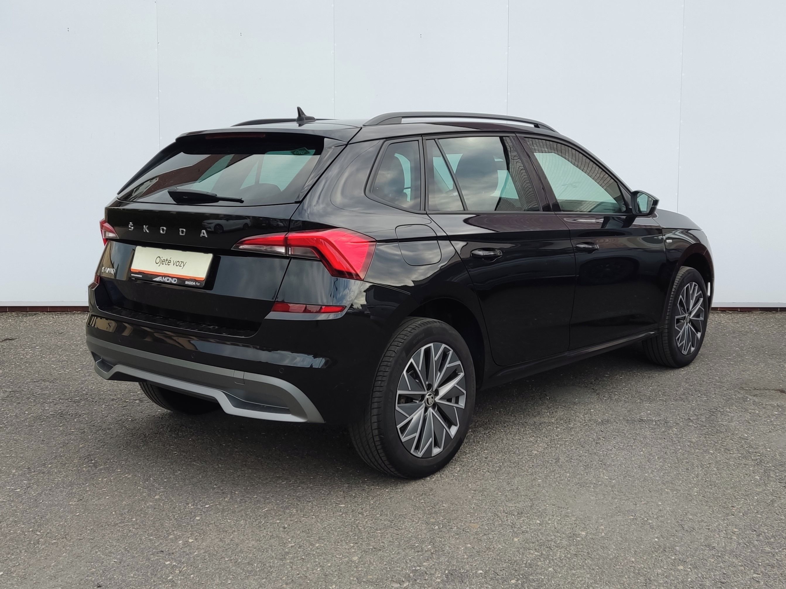 Škoda Kamiq, 1.0 TSI CNG 66 kW Tour - fotka 2
