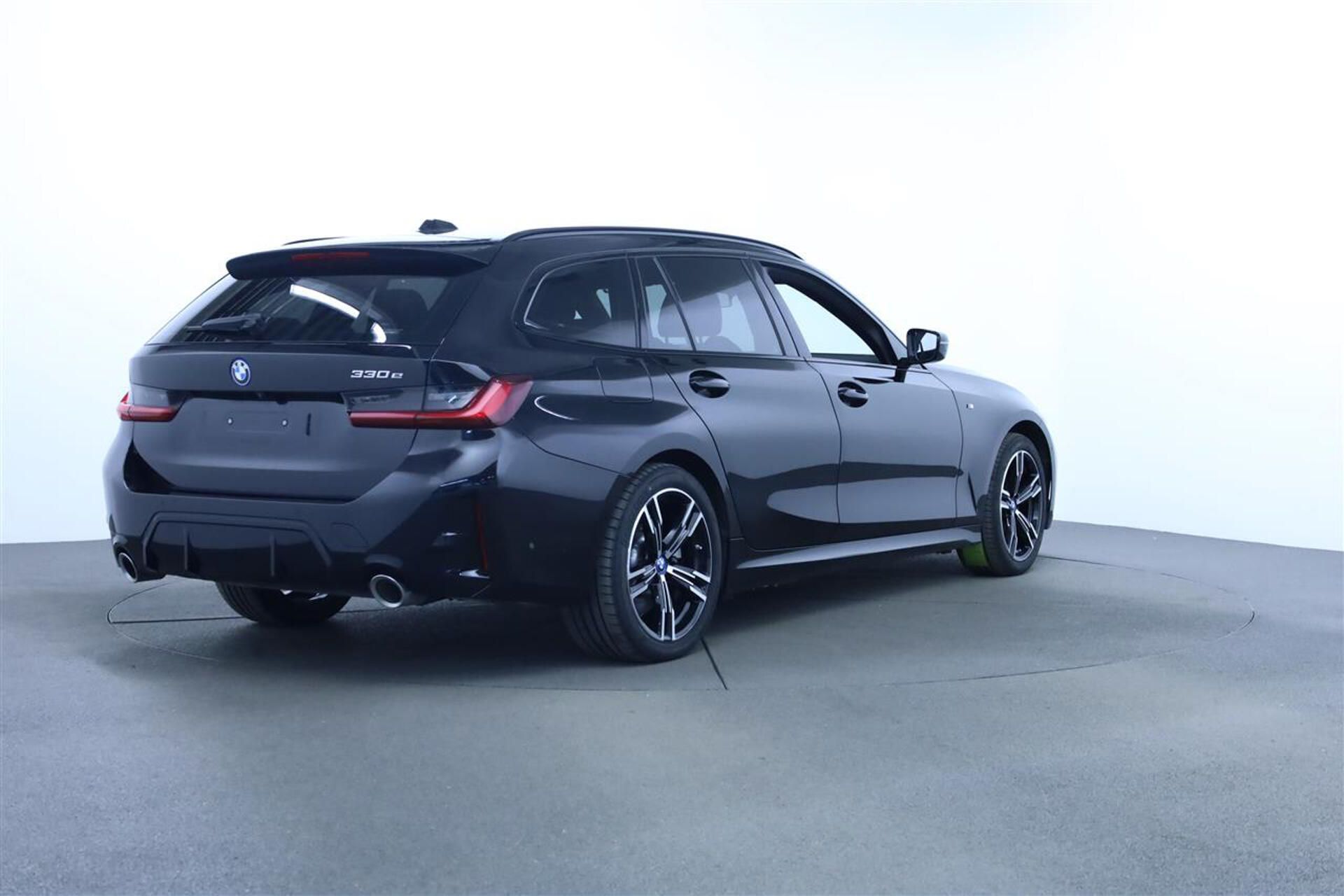 BMW Řada 3, 330e M-Sport ACC Kam - fotka 6