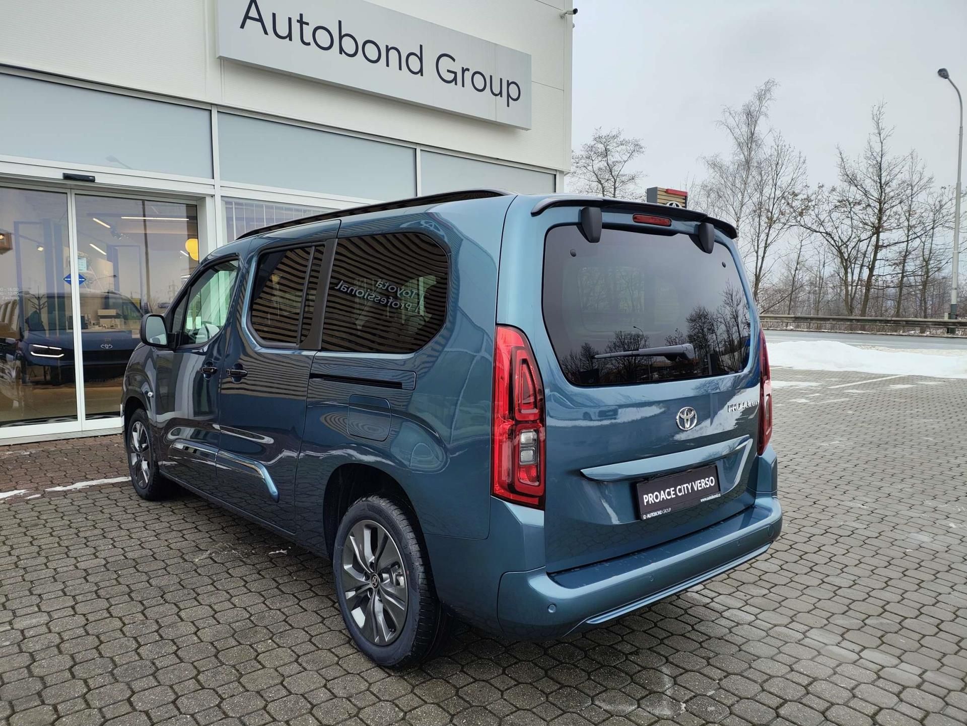 Toyota Proace City Verso, 1.5D 8AT Family 7S - fotka 4