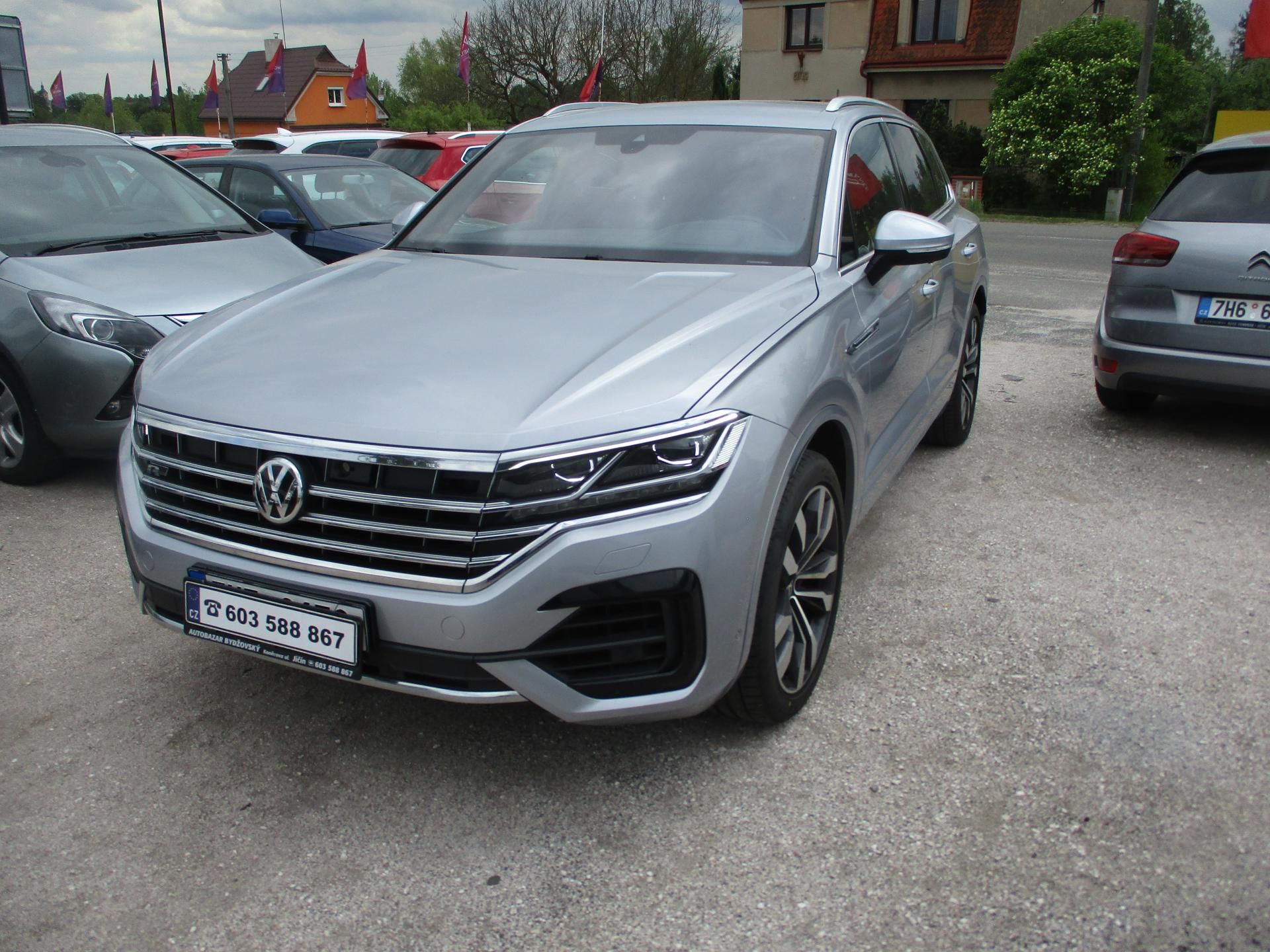 Volkswagen Touareg, R Line 3,0 TDi
