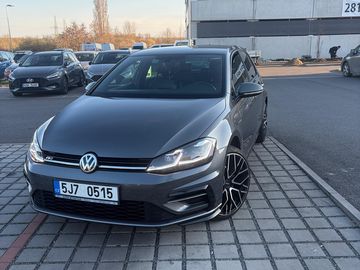 Volkswagen Golf, R-line 1,5TSI