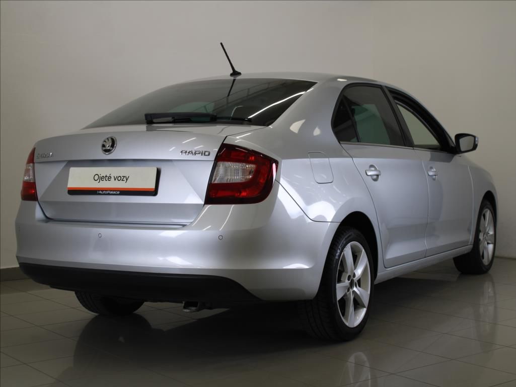 Škoda Rapid, 1,0 TSi 81kW DSG Style 2.maj. - fotka 3