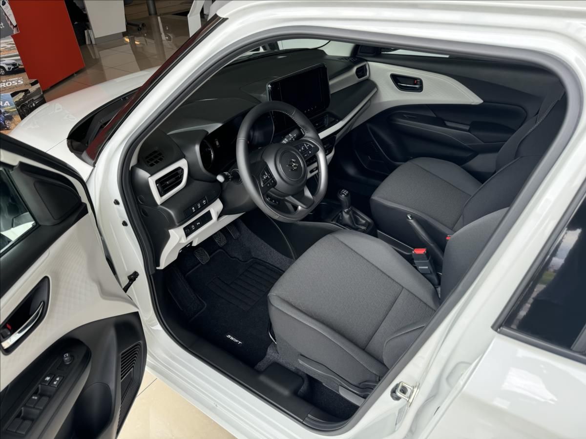 Suzuki Swift, 1,2 Premium Hybrid - fotka 4