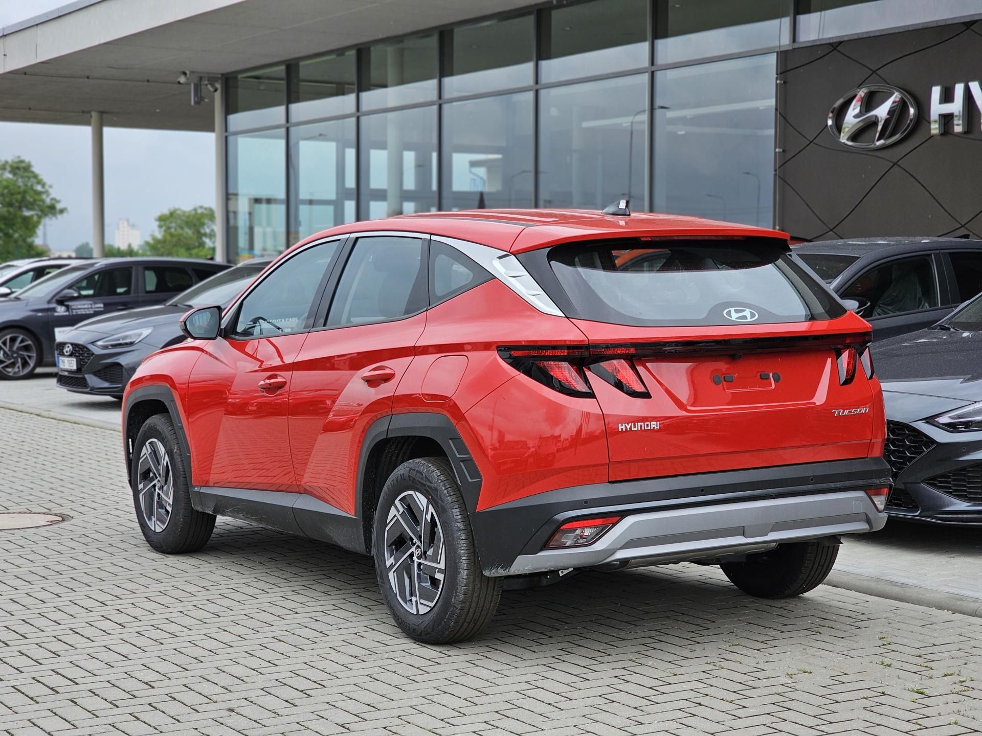 Hyundai Tucson, 1,6 TGDI MT 2WD COMFORT - fotka 4