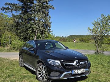 220d Coupe 4MATIC (125 kW)