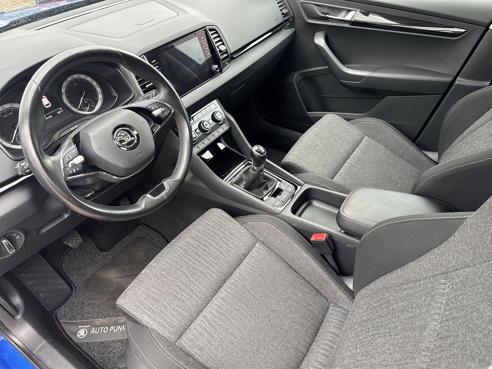 Škoda Karoq, 2.0 TDI Style - fotka 6
