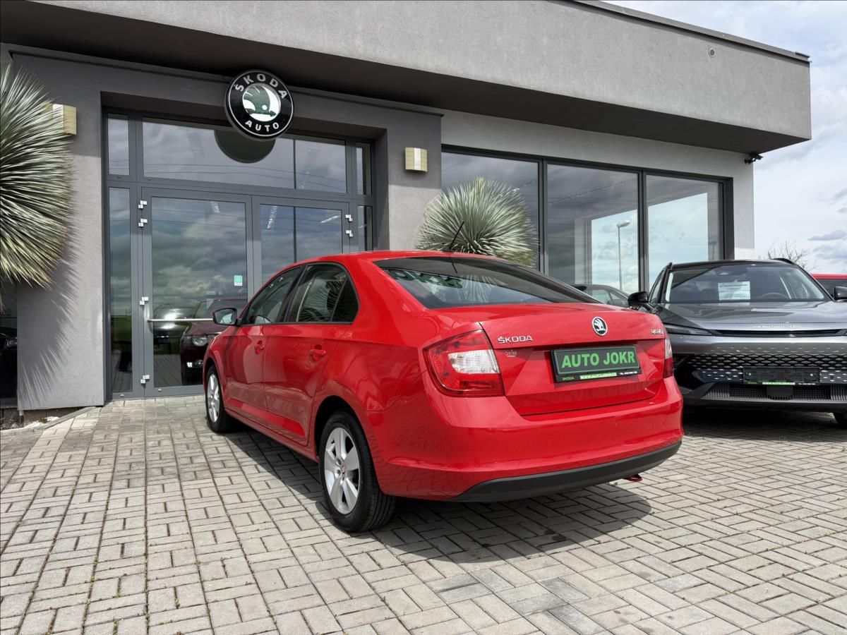 Škoda Rapid, 1,0   TSI 81kW AMBIENTE 1.MAJI - fotka 6