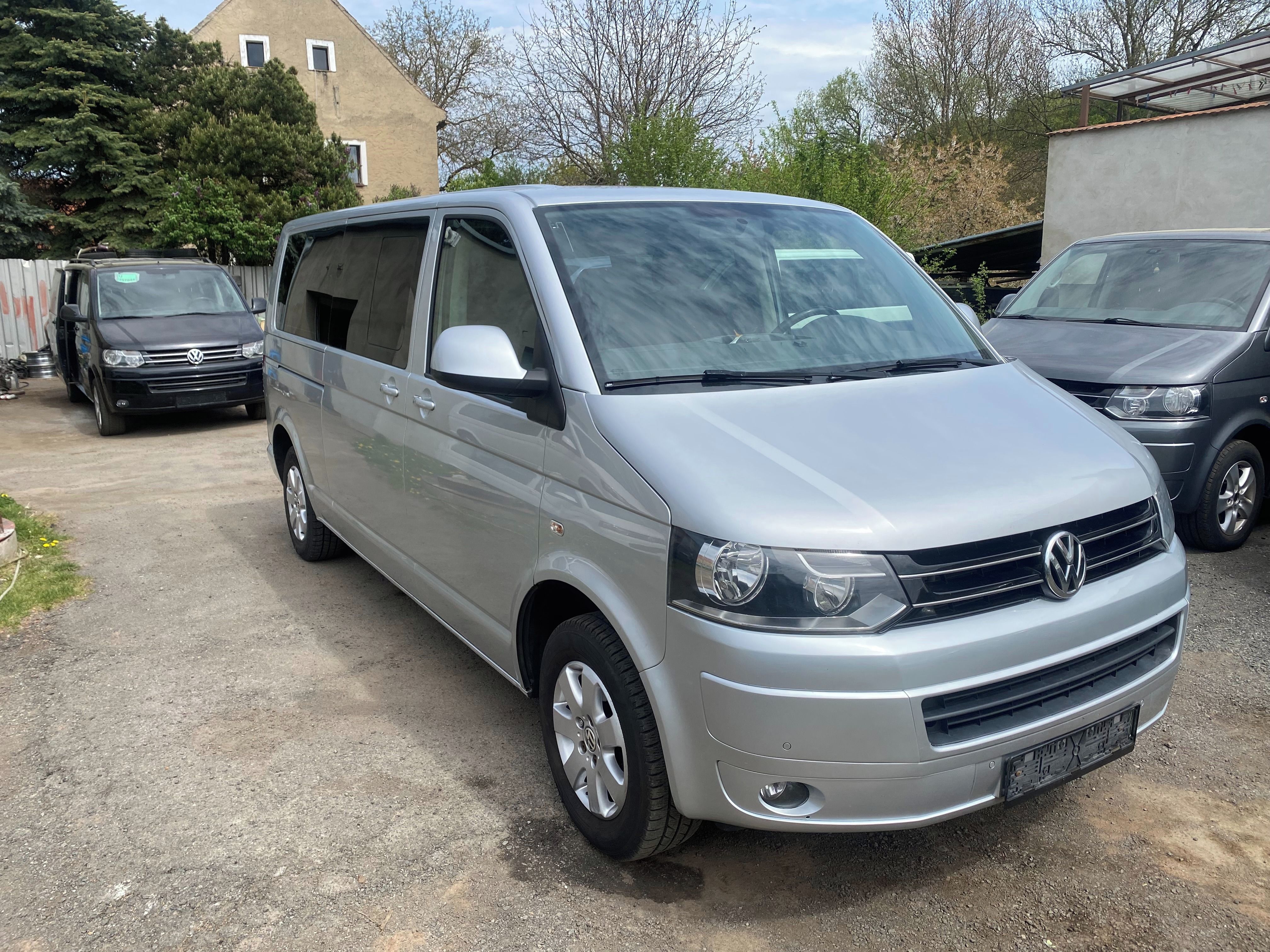 Volkswagen Caravelle, 2.0 TDI 103KW Comfort long DPH - fotka 4