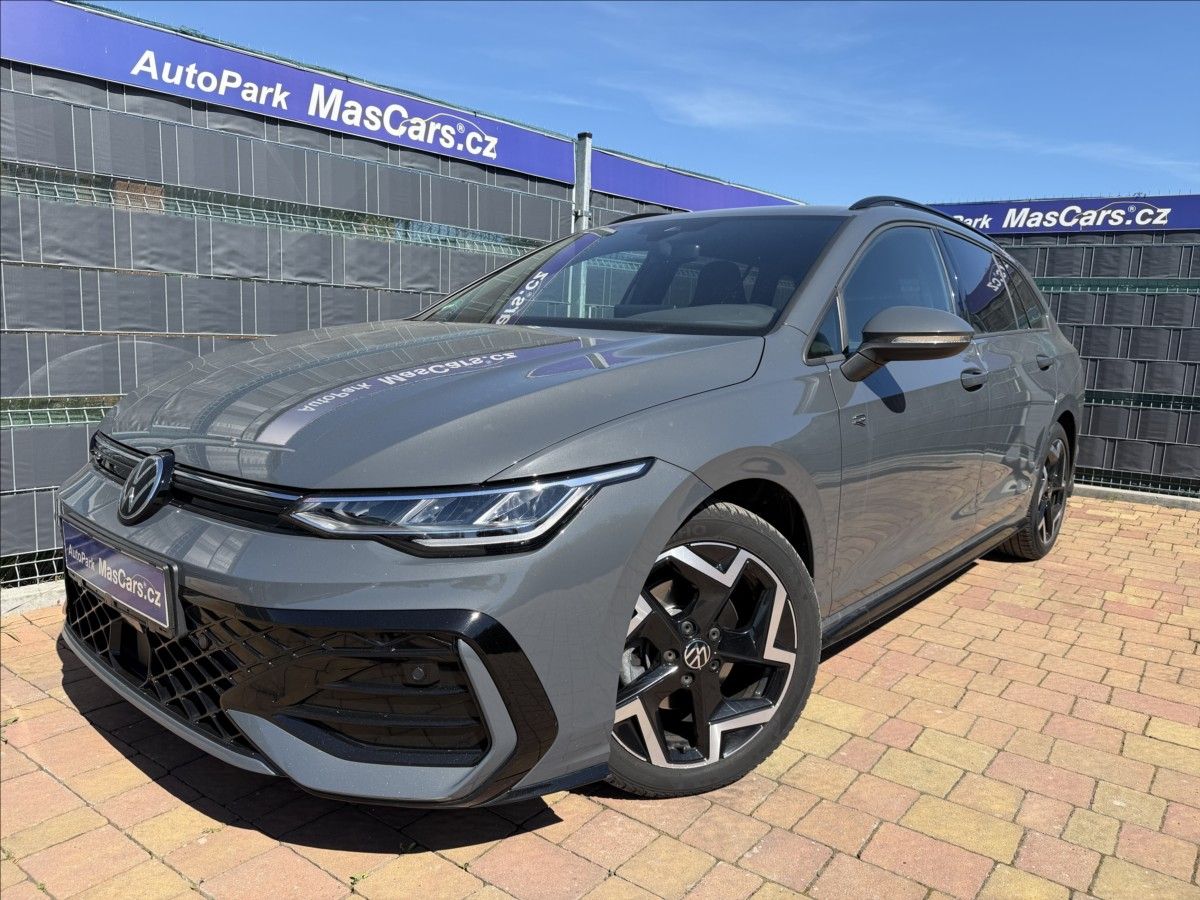 Volkswagen Golf, VIII 1.5 eTSI R-Line DSG