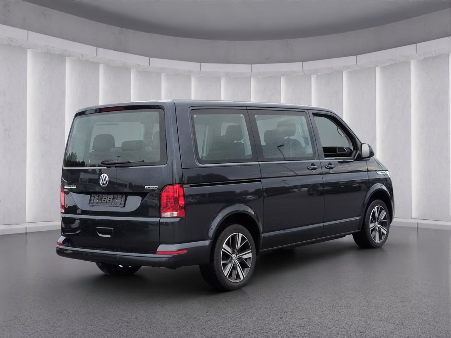 Volkswagen Multivan, T6.1 2.0 TDI 4Motion*Kamera* - fotka 4