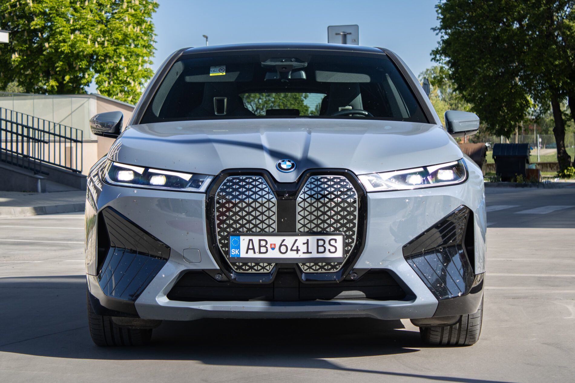BMW iX - fotka 3