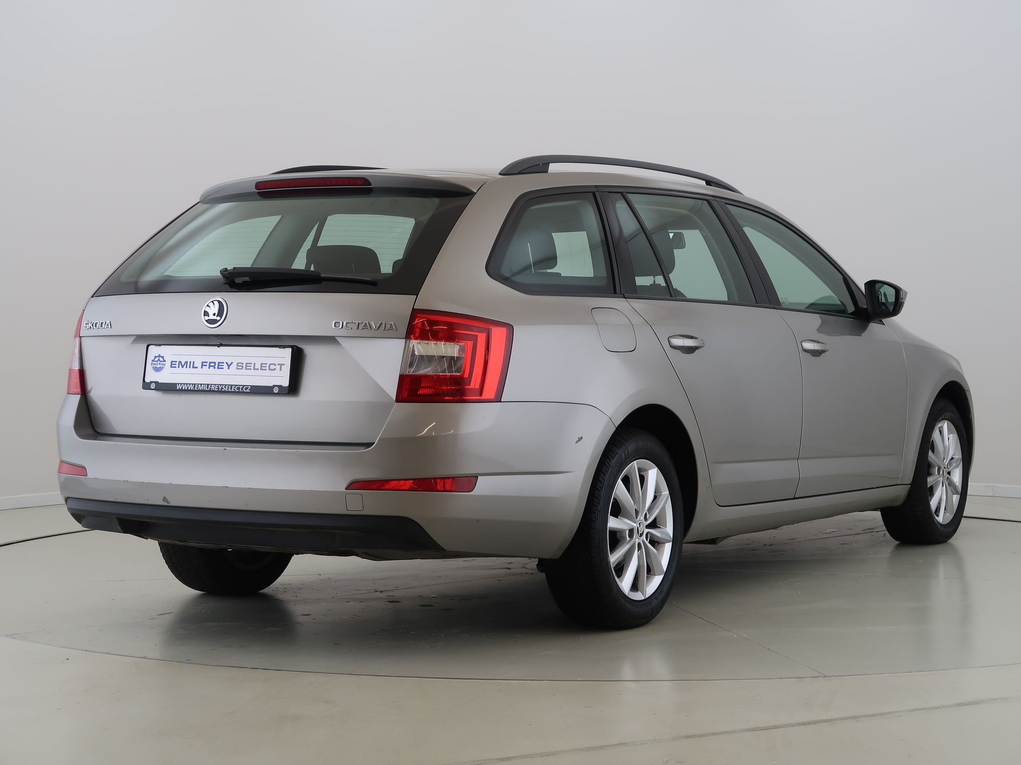 Škoda Octavia, 1.6TDI,81kW,CZ,Ambition - fotka 5
