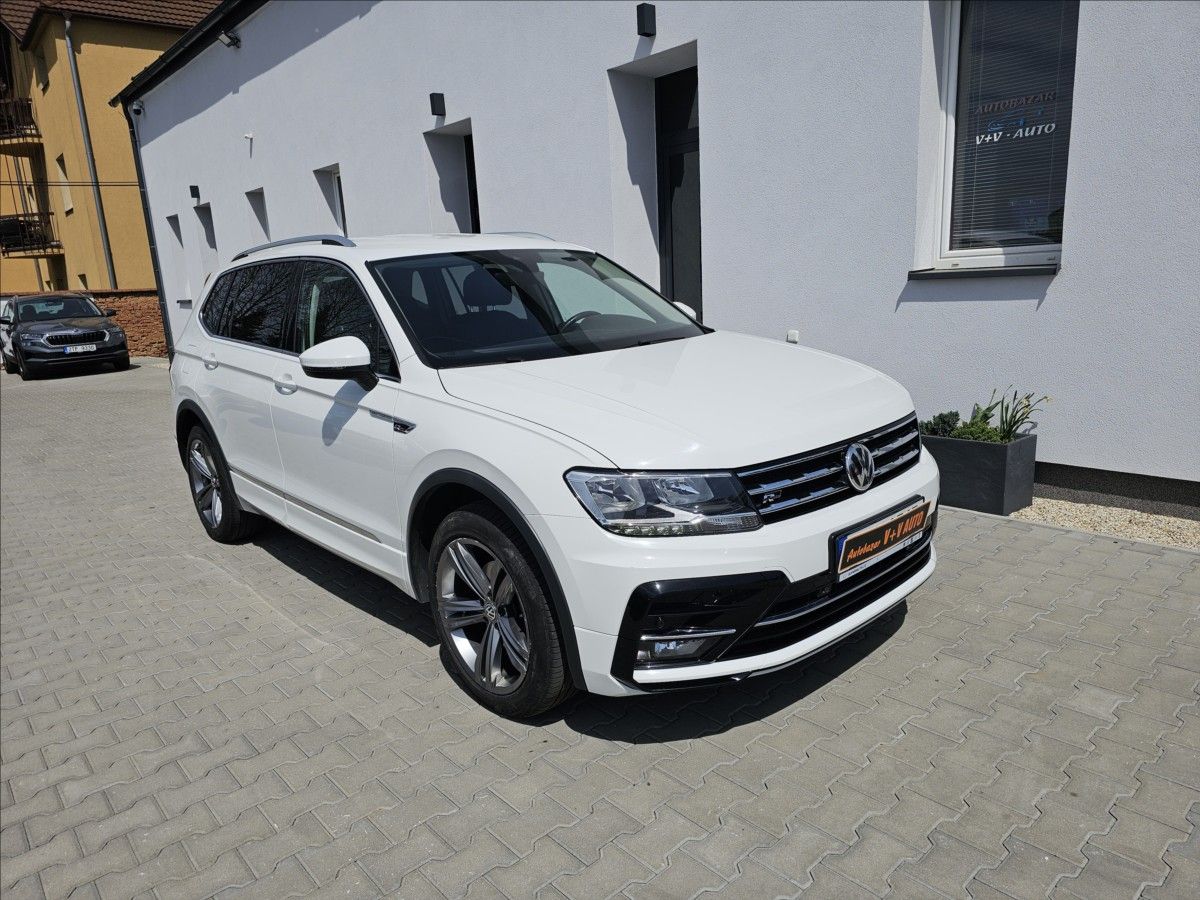 Volkswagen Tiguan, 2,0 TDi R LINE DSG OLSPACE 4X4