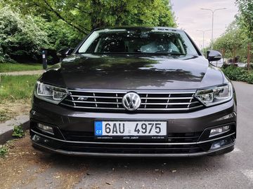 Sedan 2.0 TDI Highline 110 kW