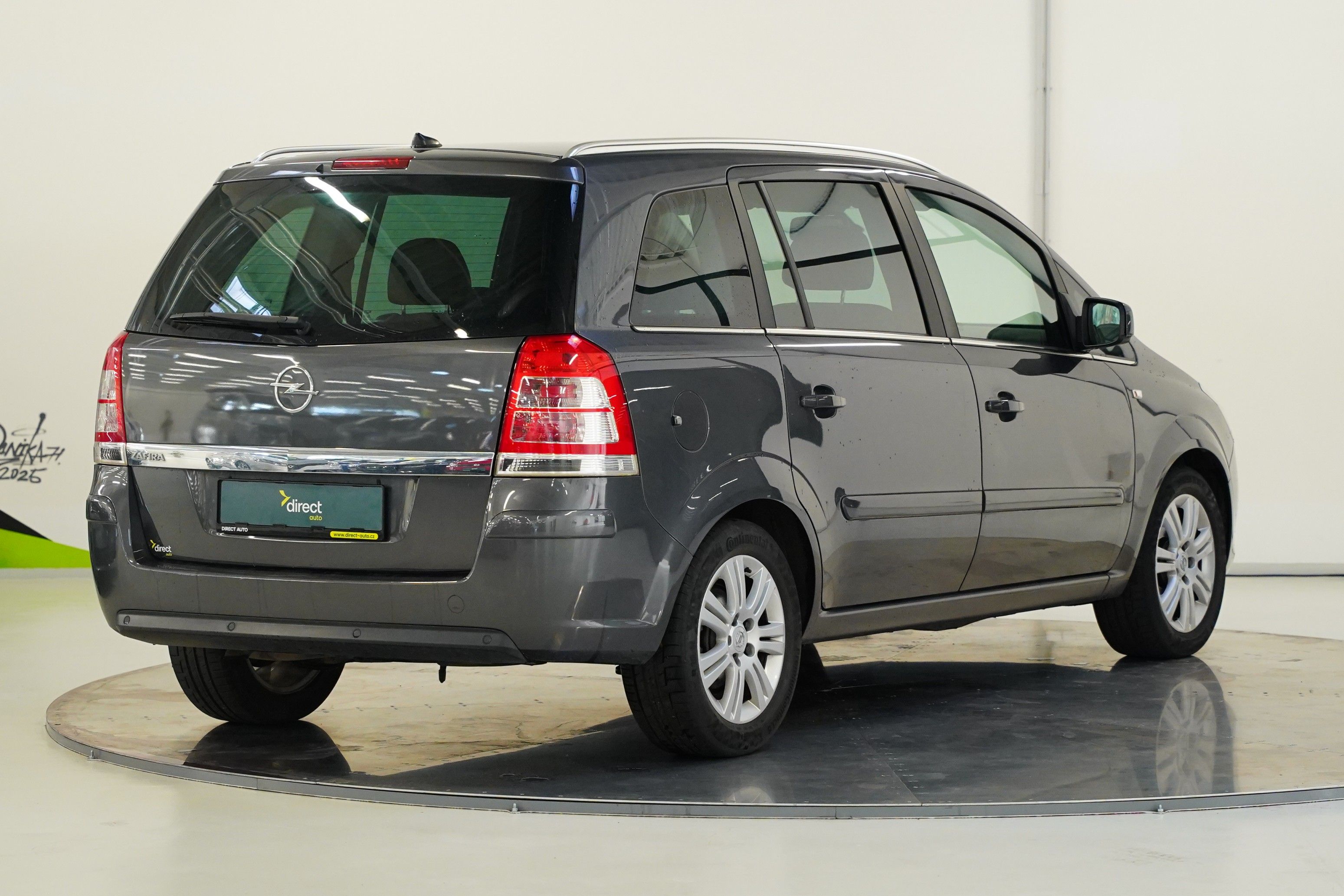 Opel Zafira, 1.8i 103 kW Innovation - fotka 2