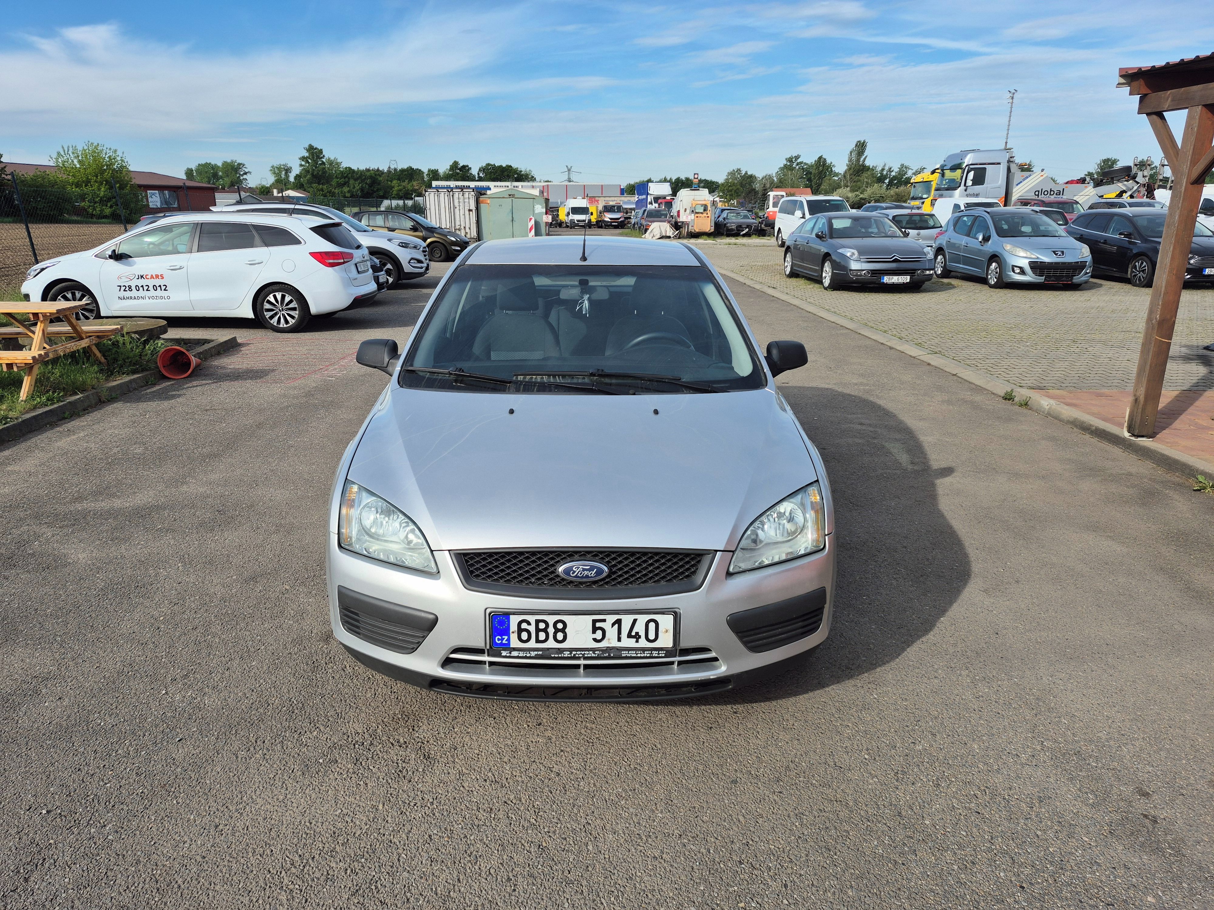 Ford Focus, 1,6TDCI, 80kW, klima - fotka 2